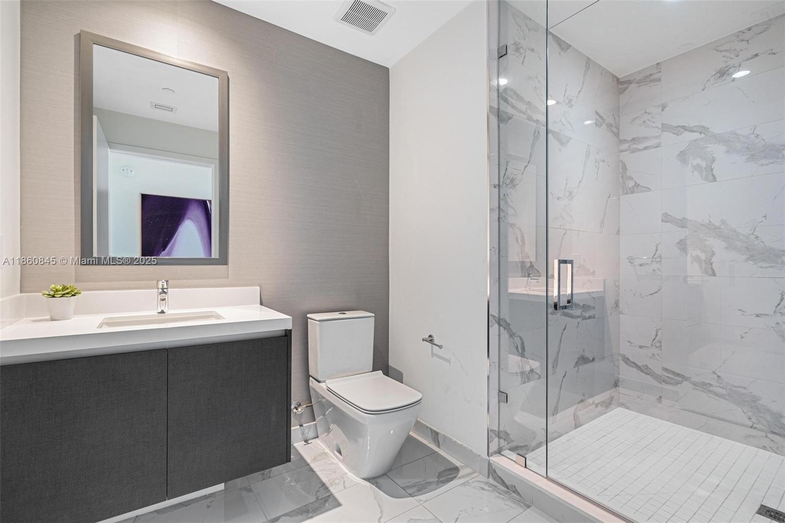 851 NE 1st Ave #3301, Miami FL 33132