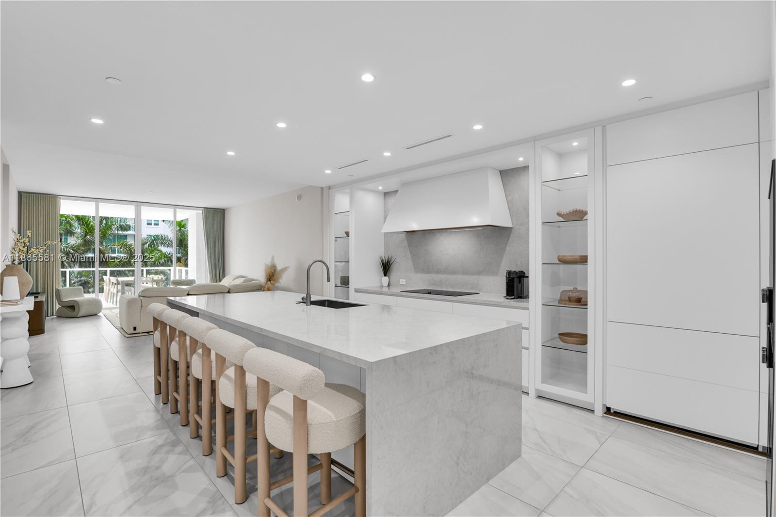 Alina 220 Boca Raton Cond