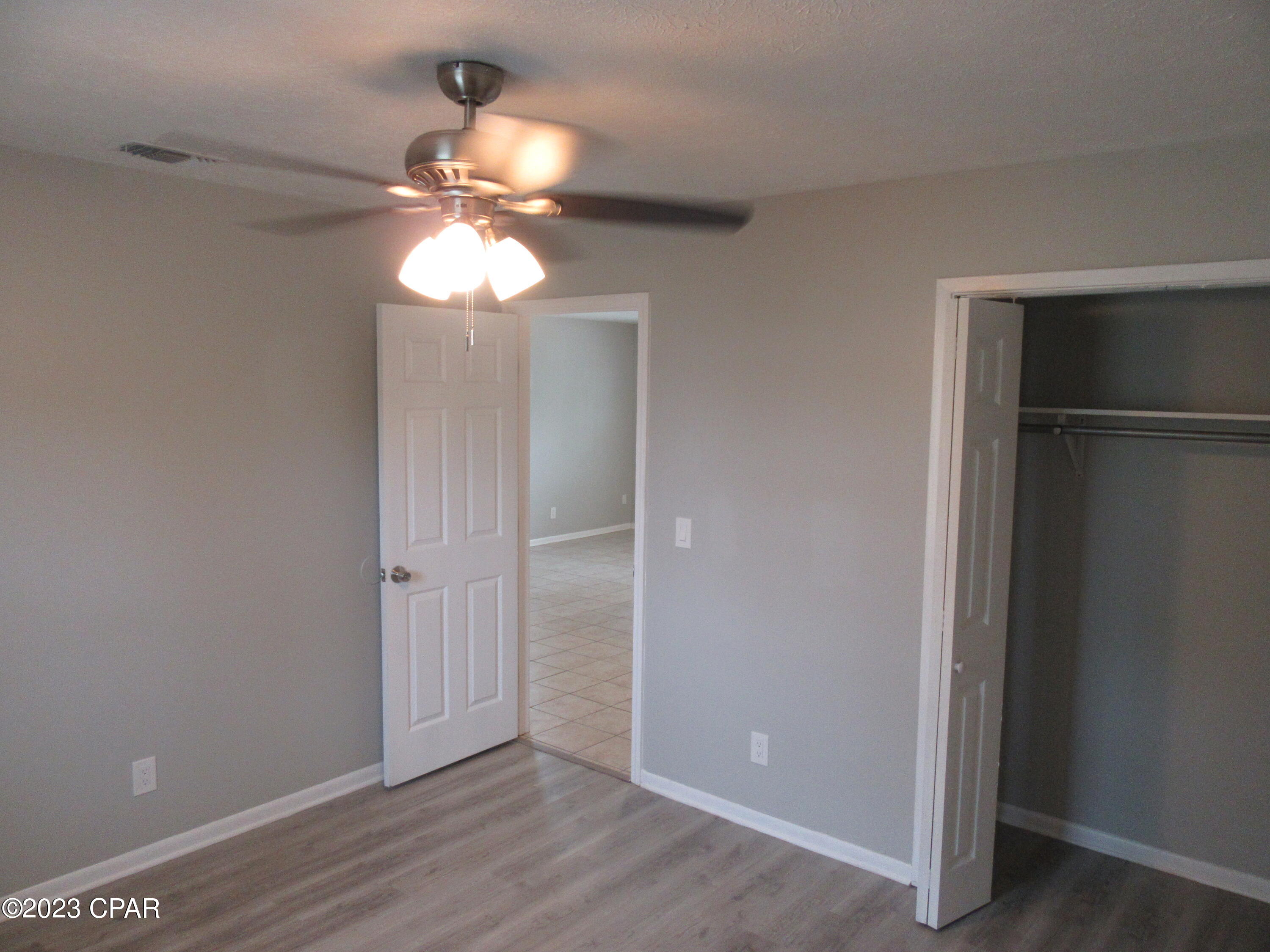 Image 11 For 2524 Beech Street A