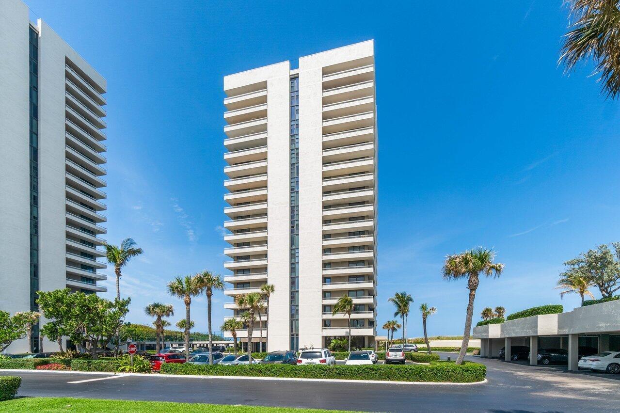 Homes for sale in Singer Island, FL | 5540 N Ocean Dr #1c, Singer Island, FL 33404 | MLS# R11120668