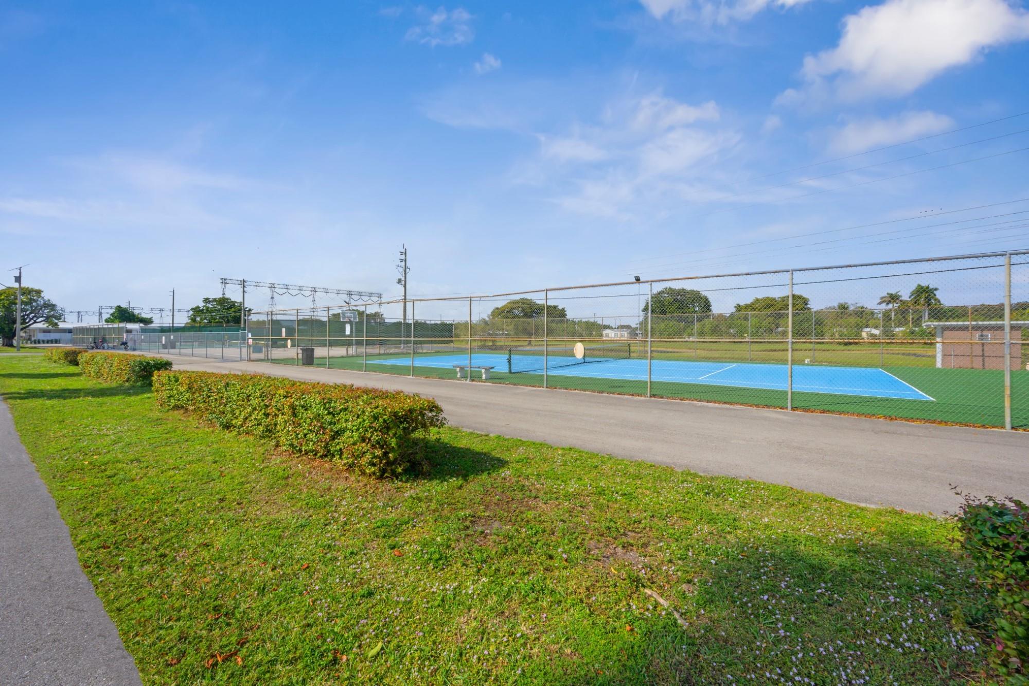 Homes for sale in Fort Lauderdale, FL | 2874 Sw 58th St, Fort Lauderdale, FL 33312 | MLS# F10524681