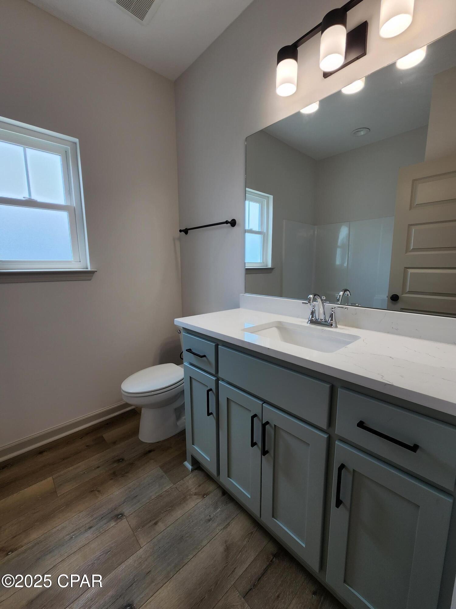 Image 23 For 3545 Mill Point Cove