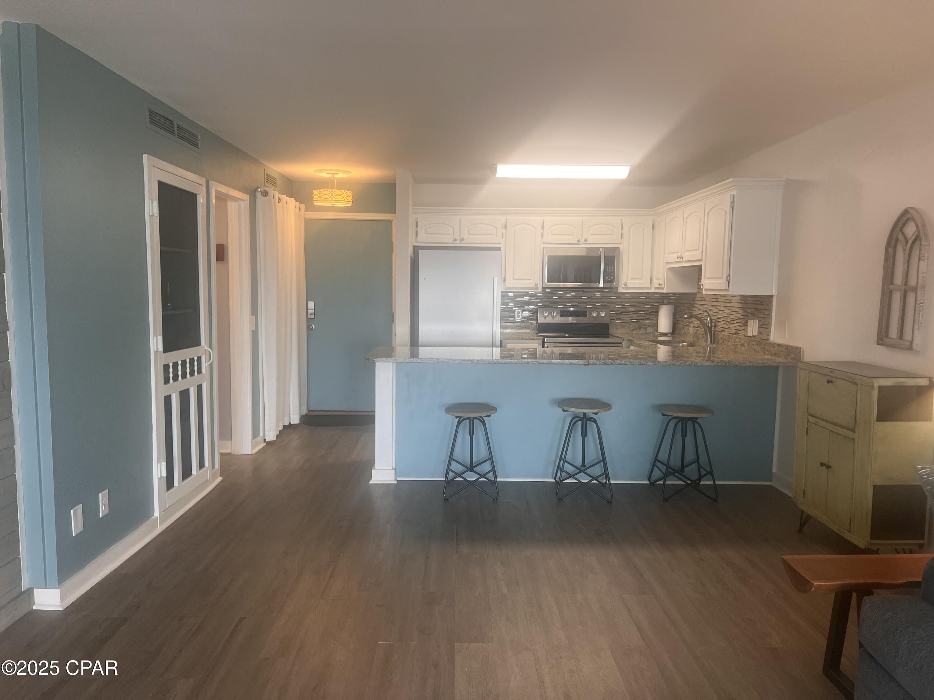 Image 11 For 4726 Bay Point Road B212