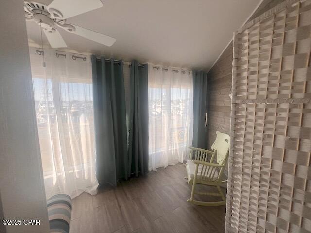 Image 17 For 4726 Bay Point Road B212