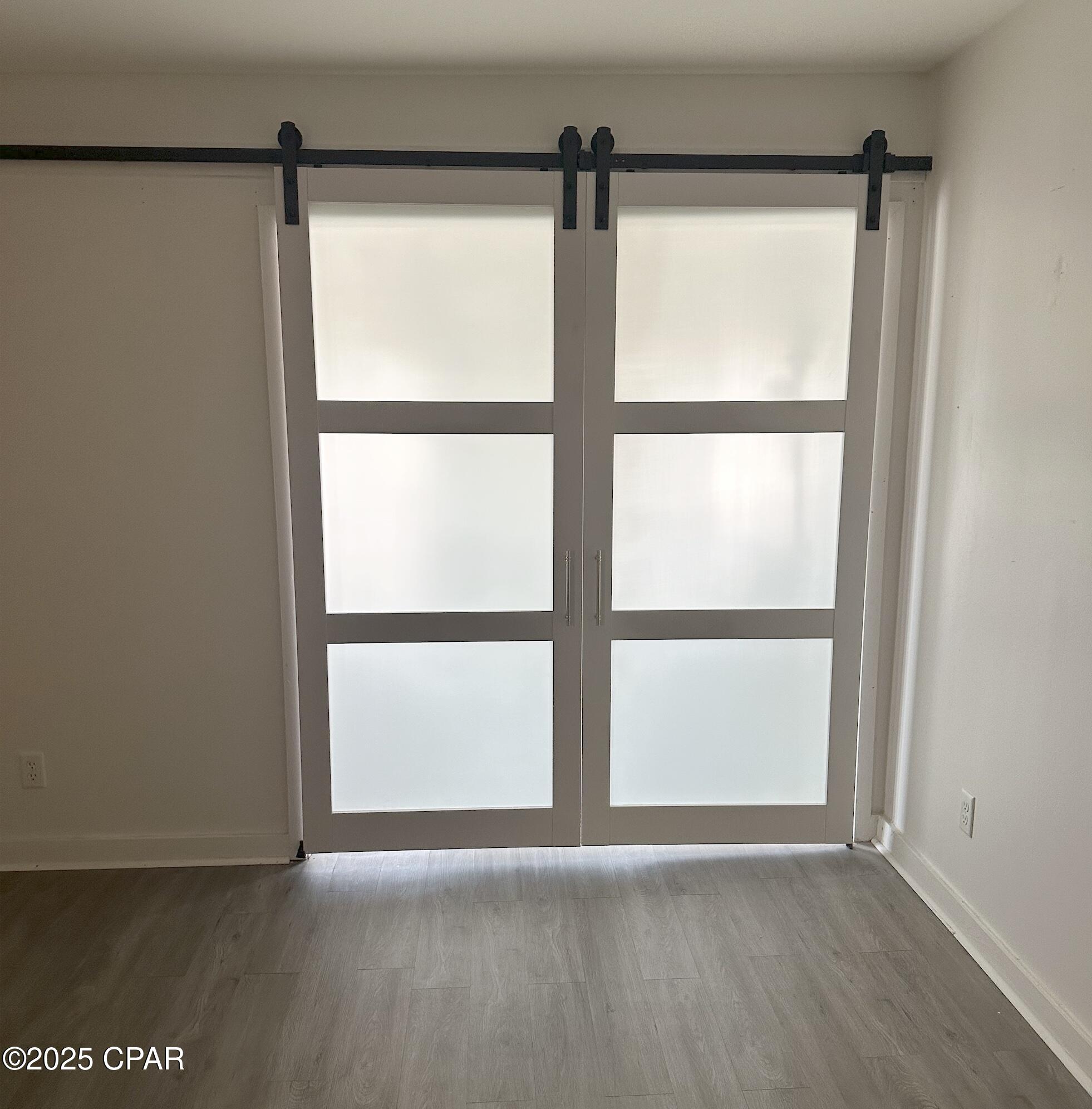 Image 24 For 4726 Bay Point Road B212