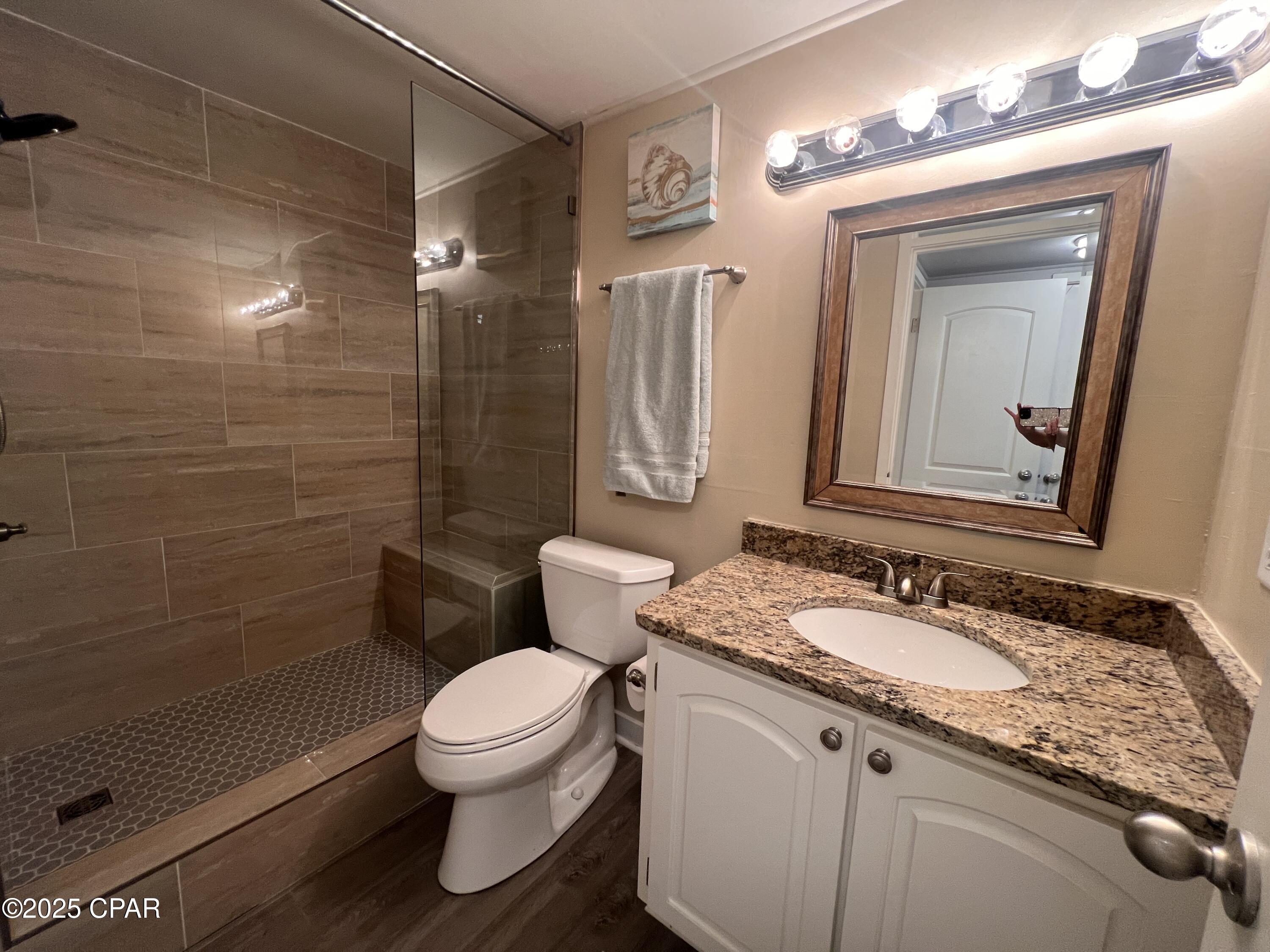 Image 29 For 4726 Bay Point Road B212