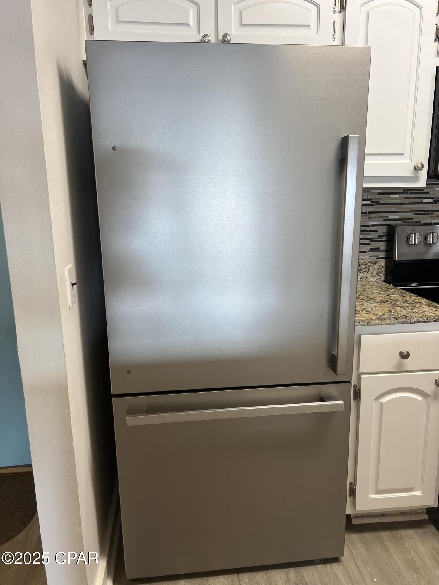 Image 33 For 4726 Bay Point Road B212