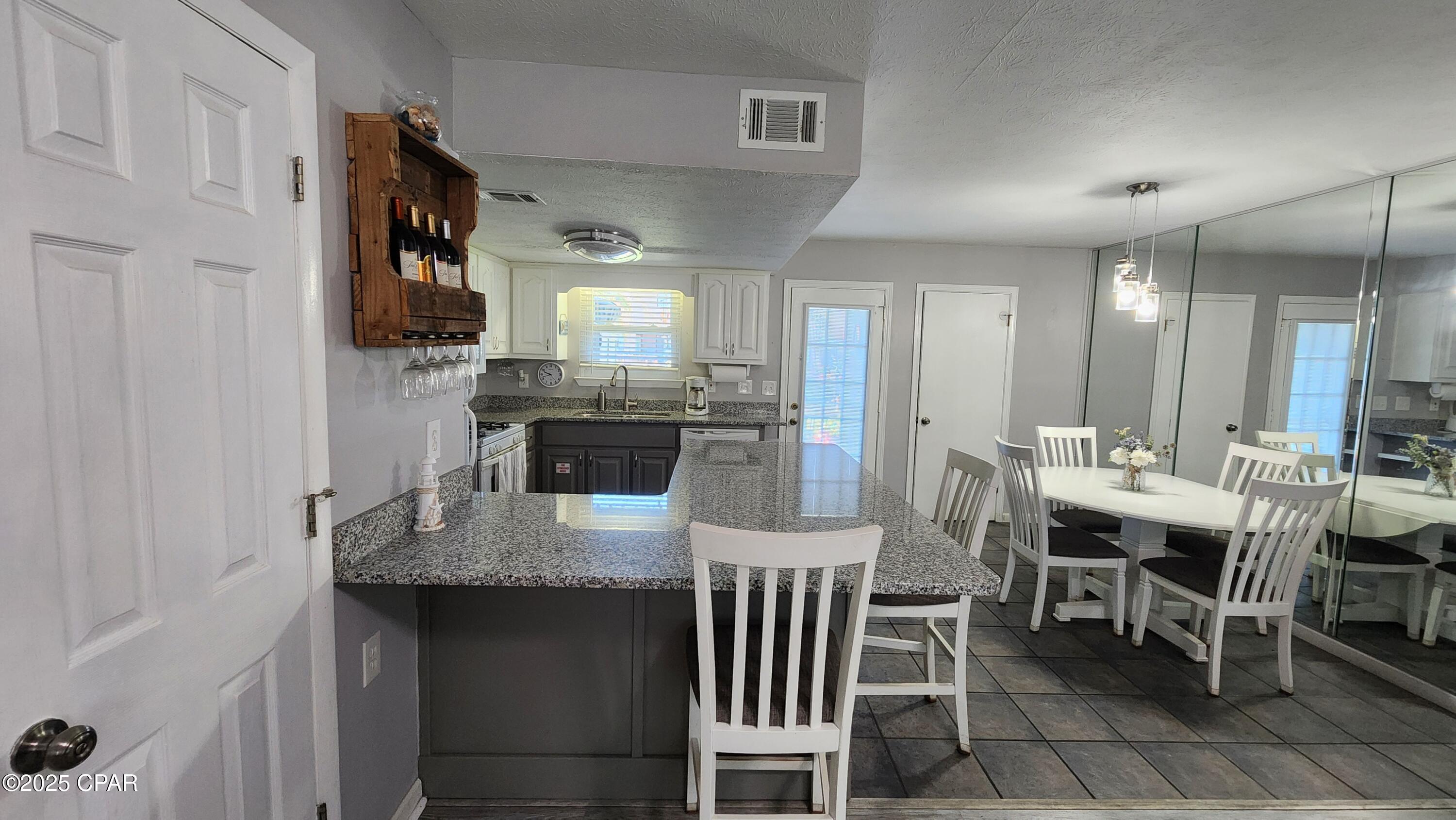 Image 10 For 180 White Sandy Drive