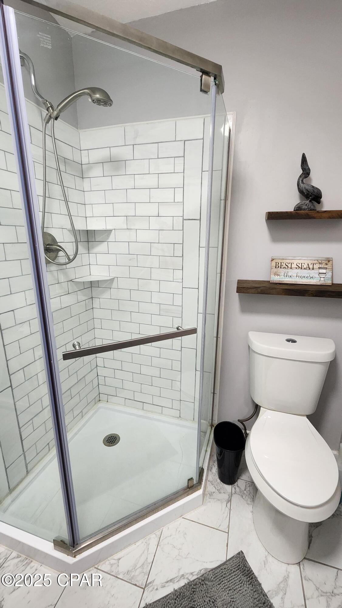 Image 18 For 180 White Sandy Drive