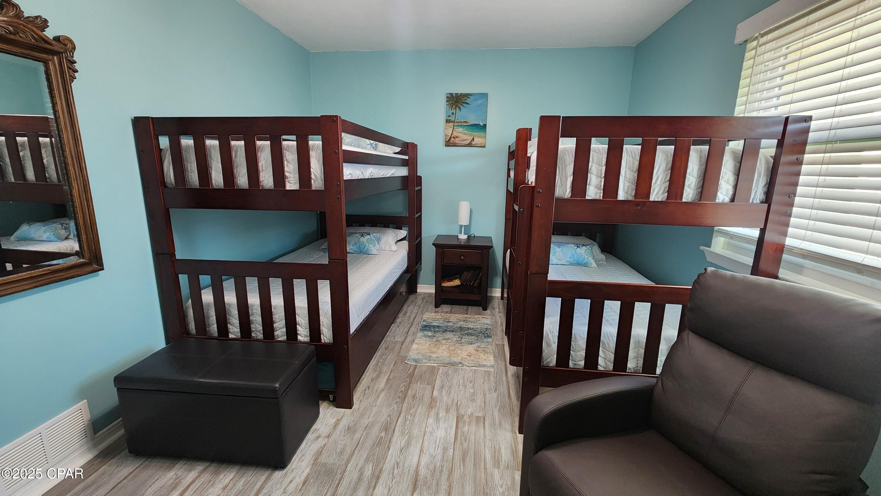 Image 19 For 180 White Sandy Drive