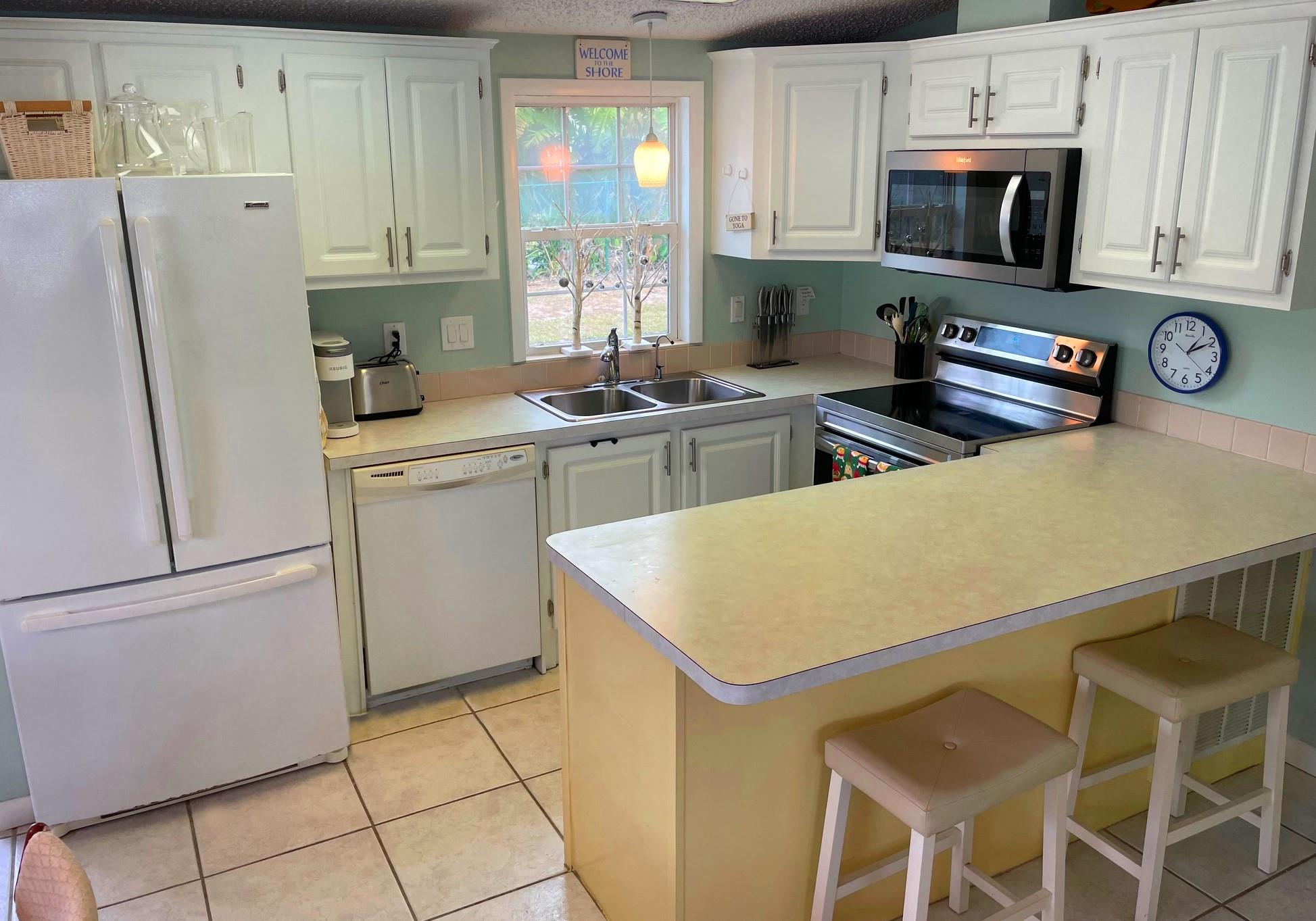 Homes for sale in Hutchinson Island, FL | 5369 Compass Cove Pl, Hutchinson Island, FL 34949 | MLS# F10524723