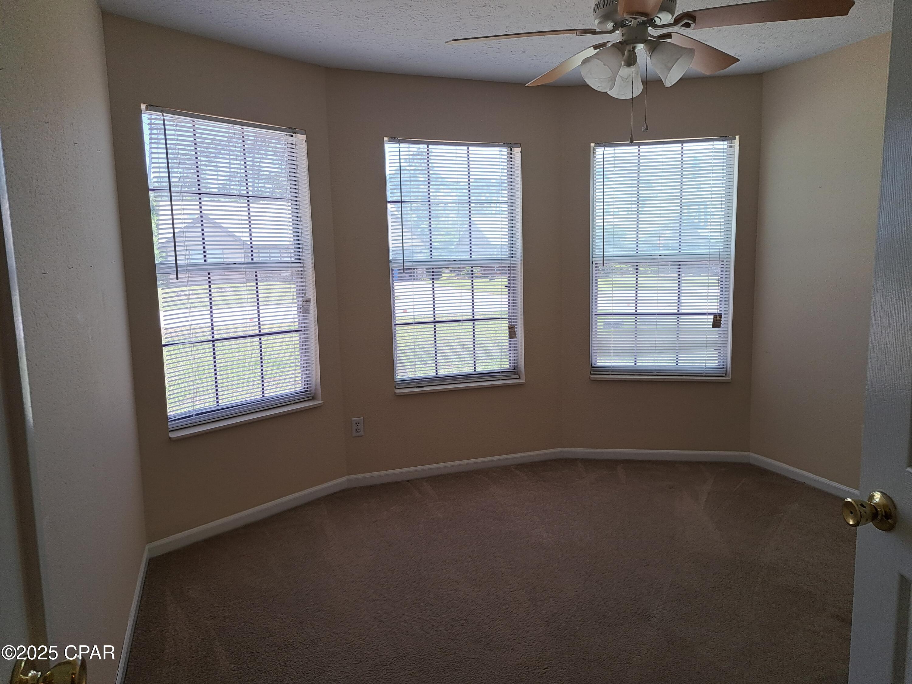 Image 12 For 7727 Betty Louise Drive