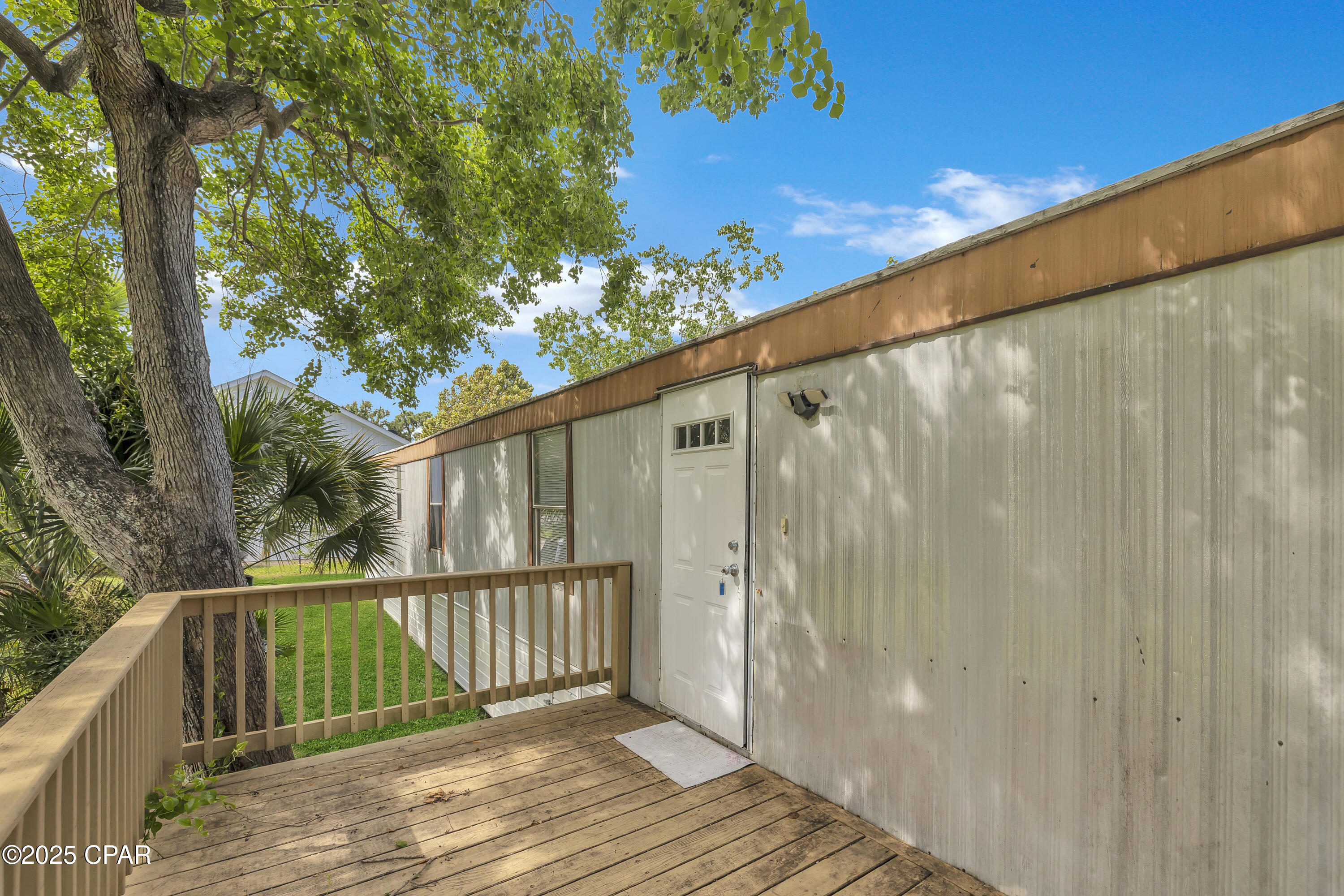 Image 2 For 2518 Shady Oak Court