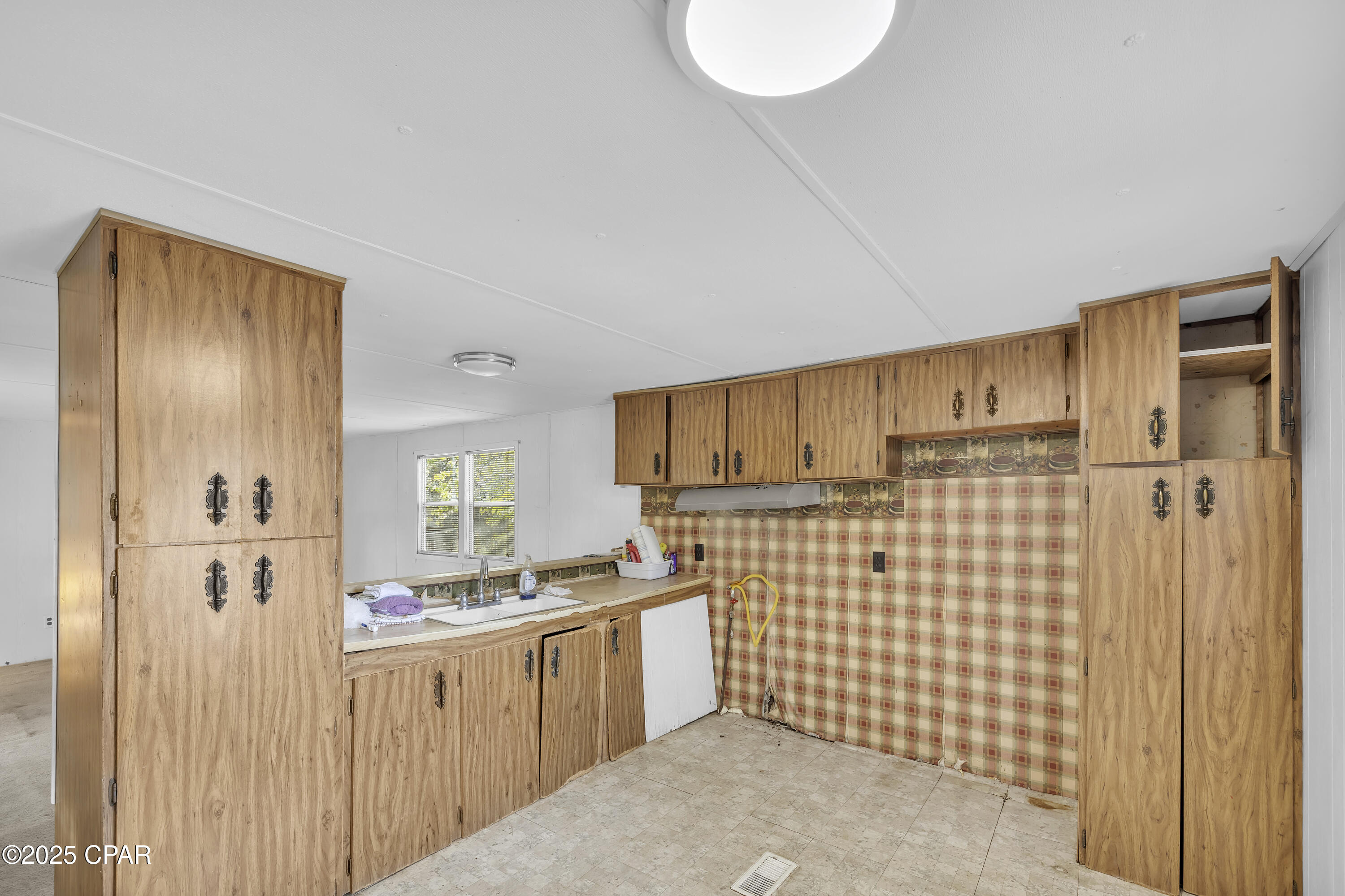 Image 7 For 2518 Shady Oak Court