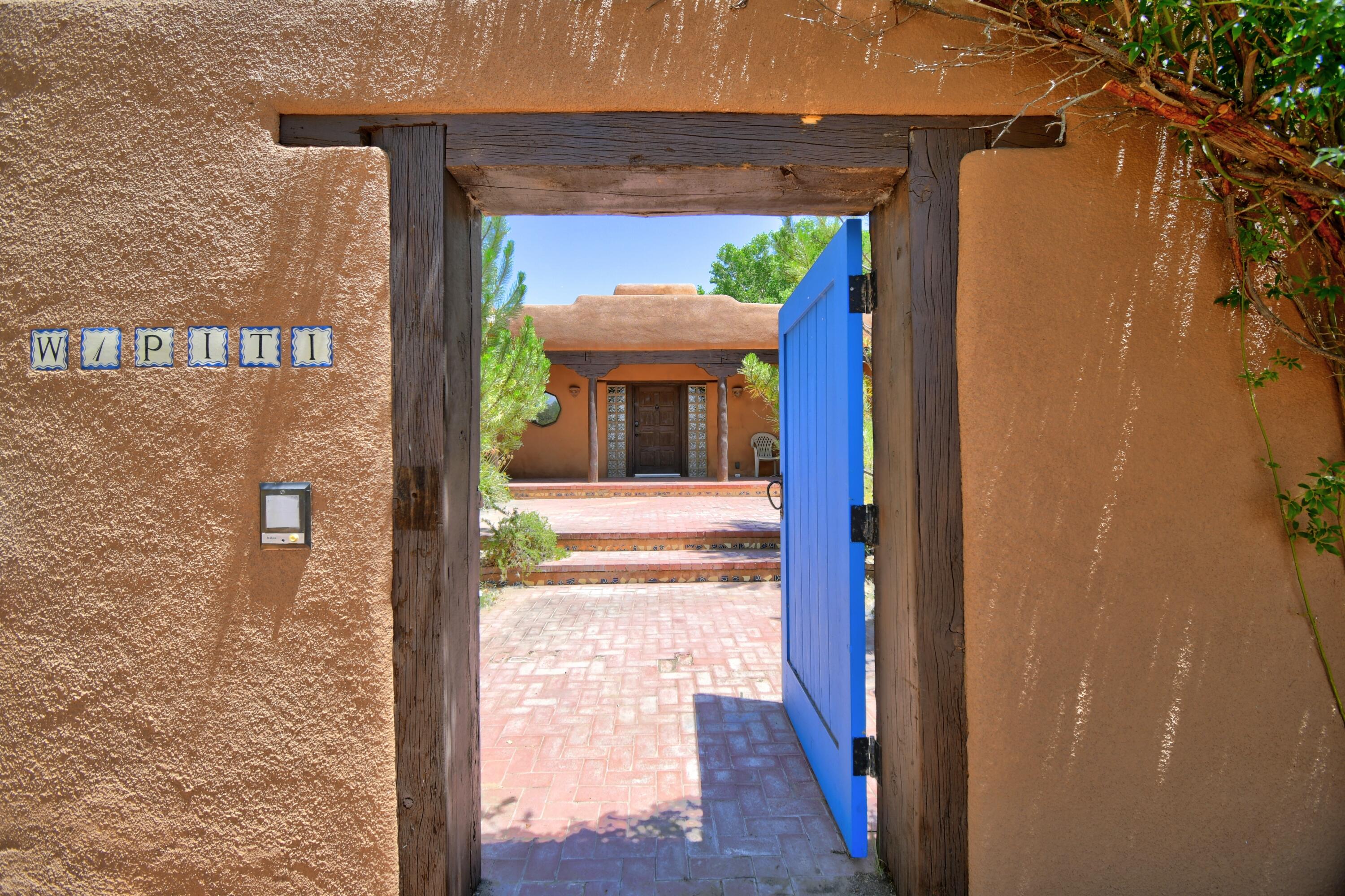 Homes for sale in Peralta, NM | 4 Wapiti Ln, Peralta, NM 87042 | MLS# 1090806