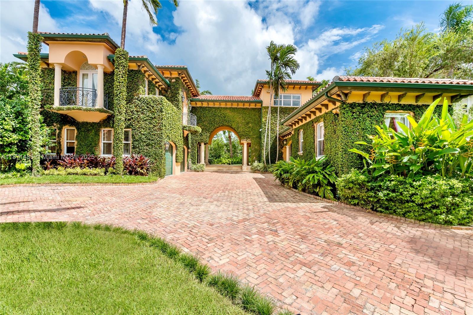 Casa à Venda em Coral Gables, FL