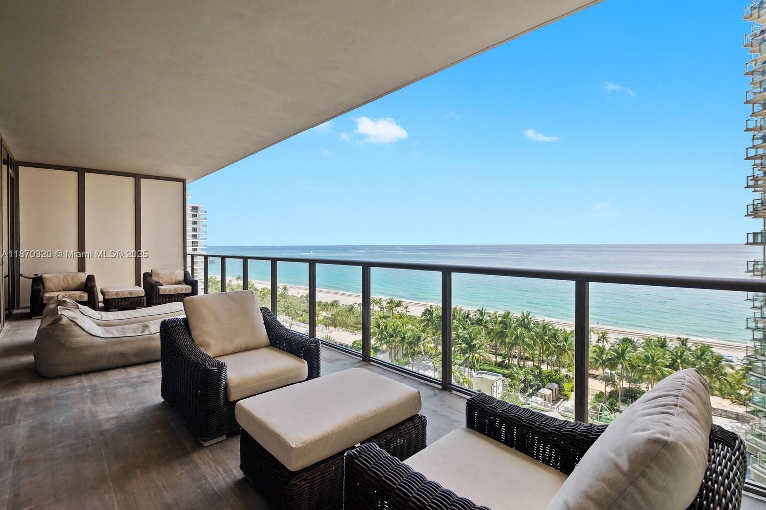 Apartamento à Venda em Bal Harbour, FL