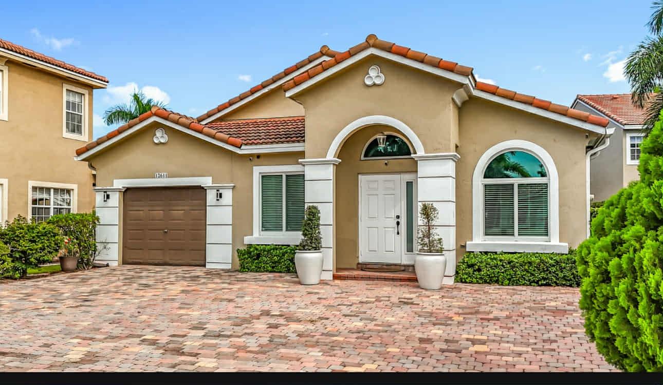 12611 Nw 6th St Coral Springs FL 33071 | F10524776