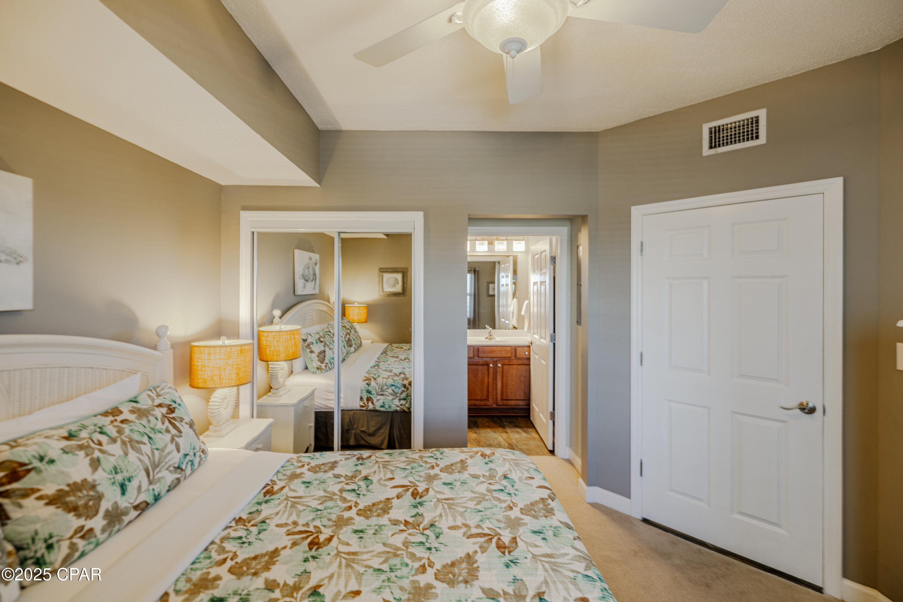 Image 13 For 5115 Gulf Drive 1004