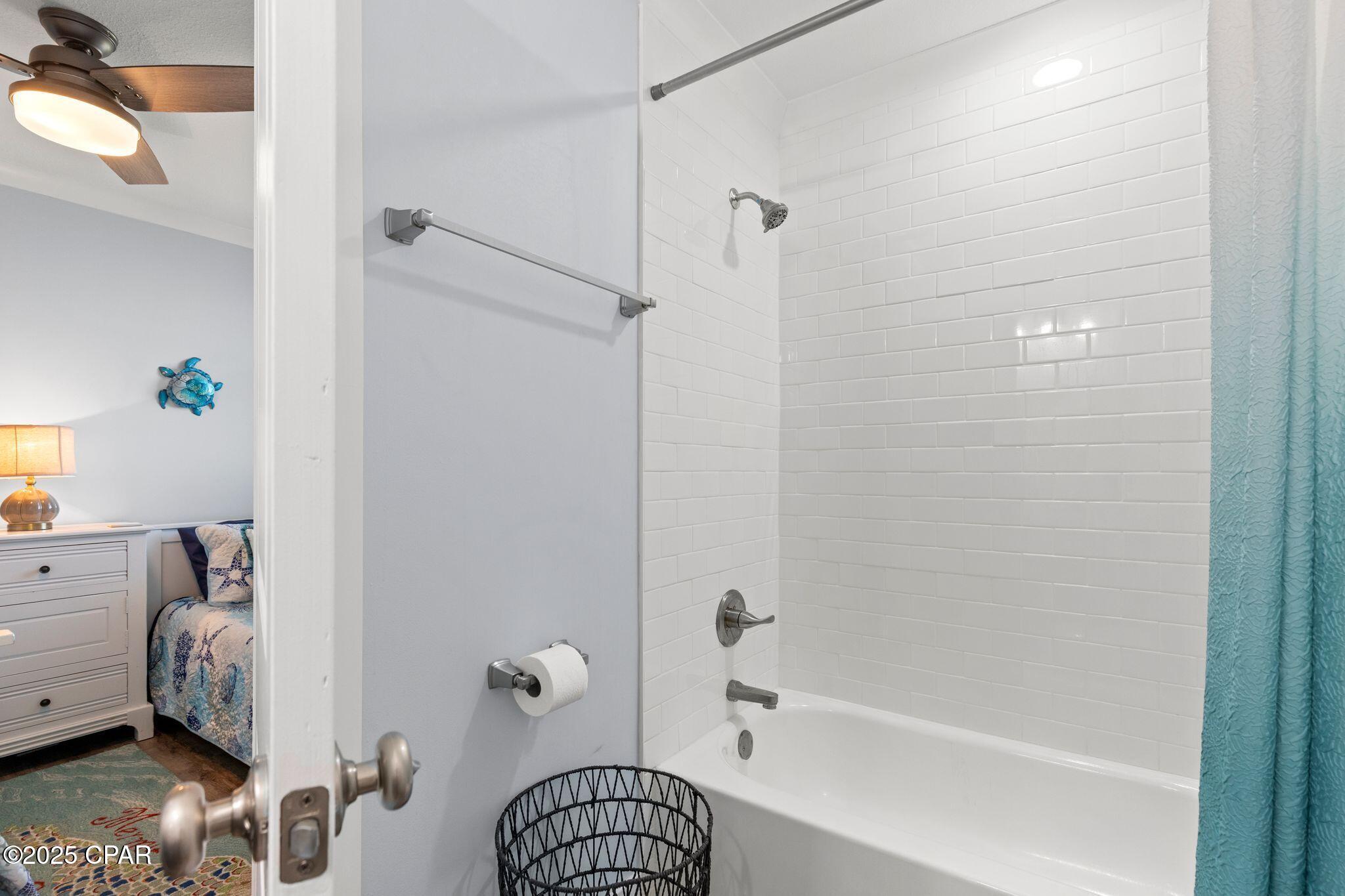 Image 28 For 3606 Highway 98  301