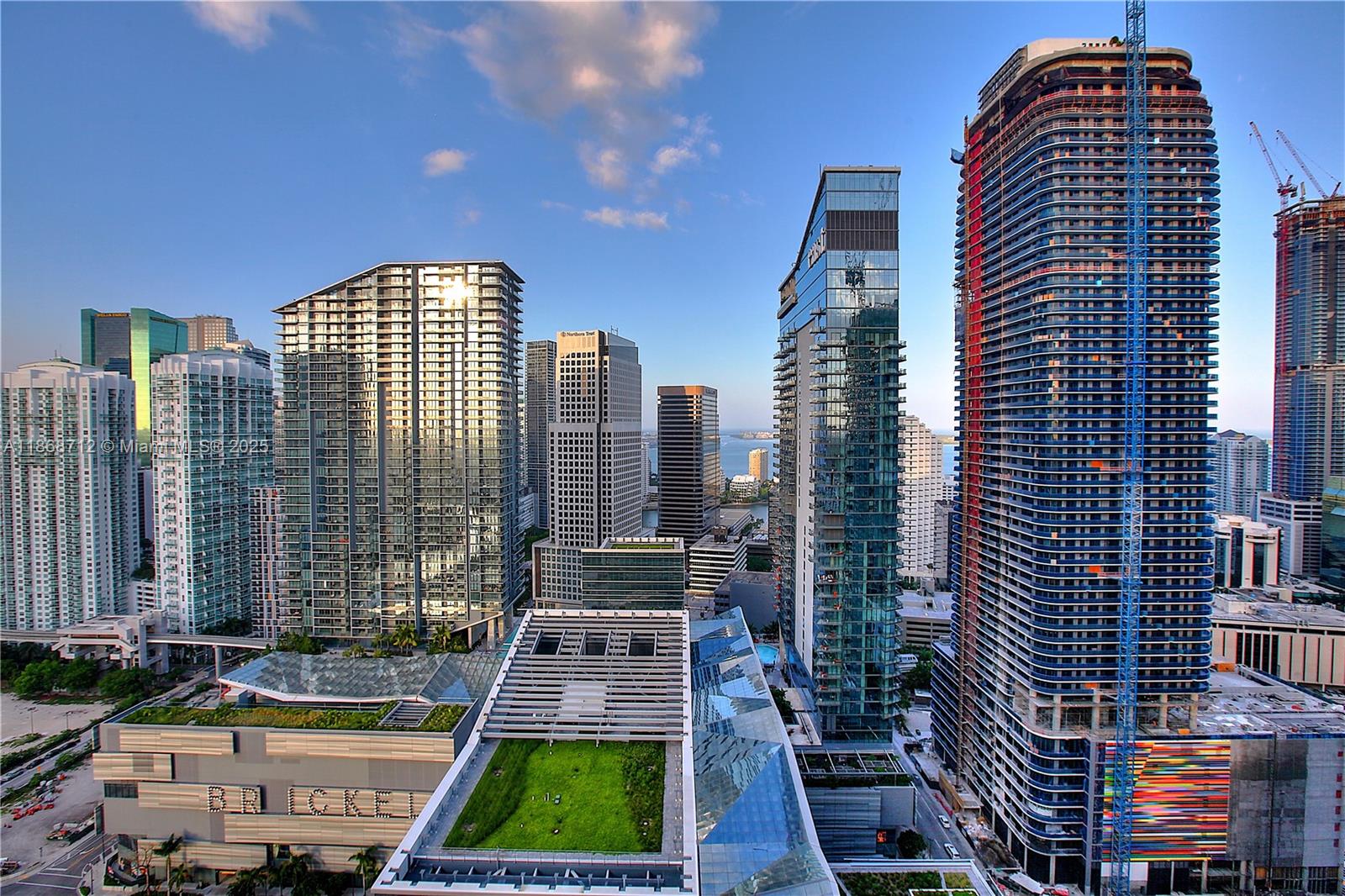 Condo for Sale in Miami, FL