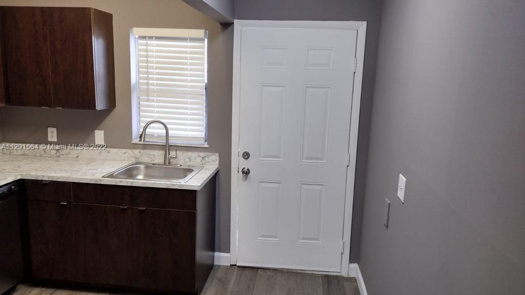 The Hemingway, A Condomin