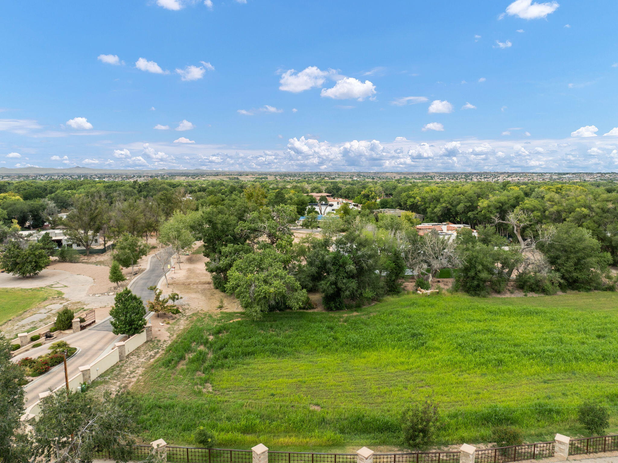 Homes for sale in Los Ranchos, NM | 1001 Cottonwood Dr Nw, Los Ranchos, NM 87107 | MLS# 1090833