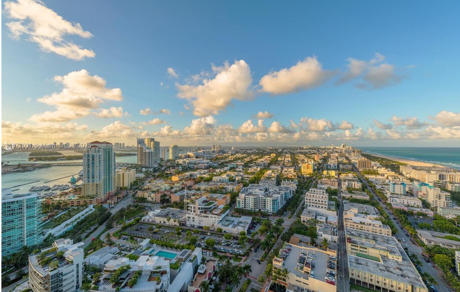 300 S Pointe Dr #3502, Miami Beach FL 33139