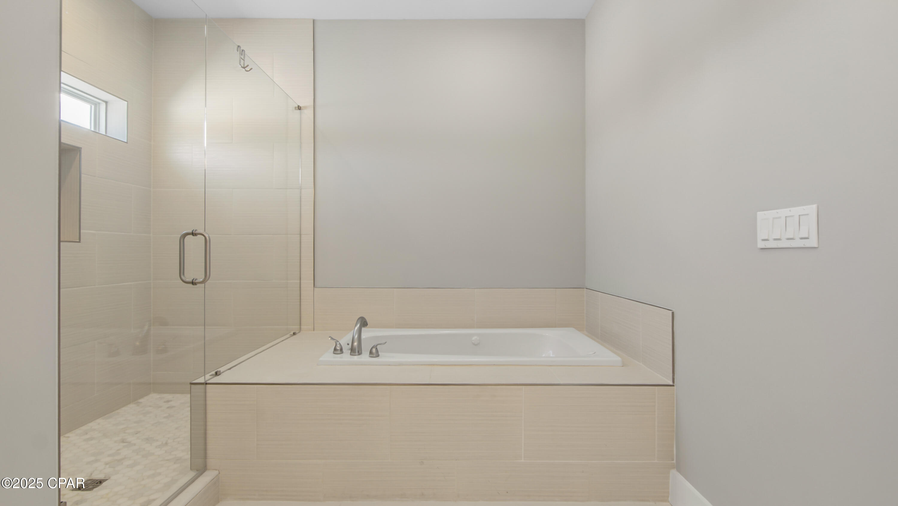 Image 22 For 411 Paradise Boulevard