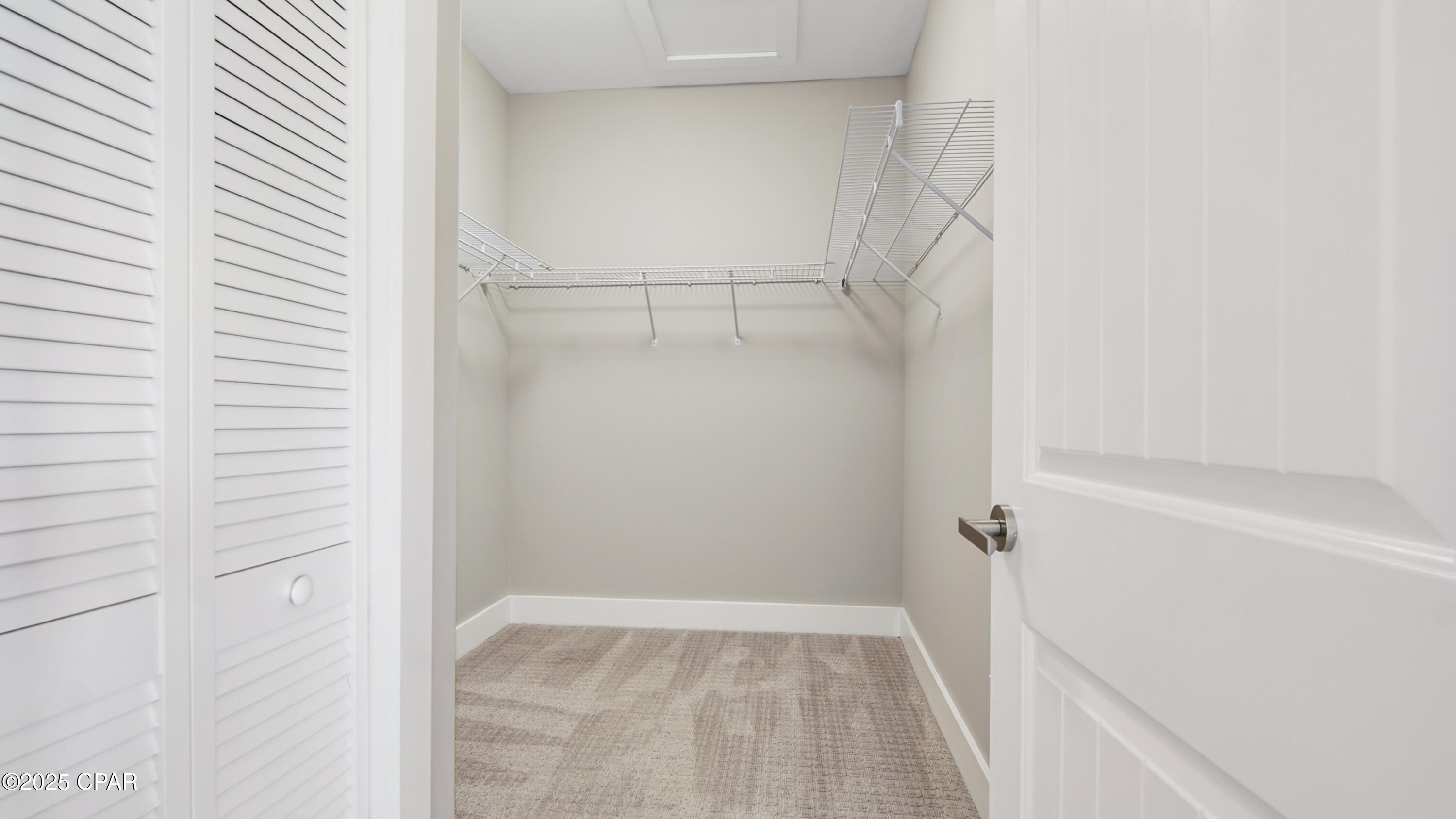 Image 24 For 411 Paradise Boulevard