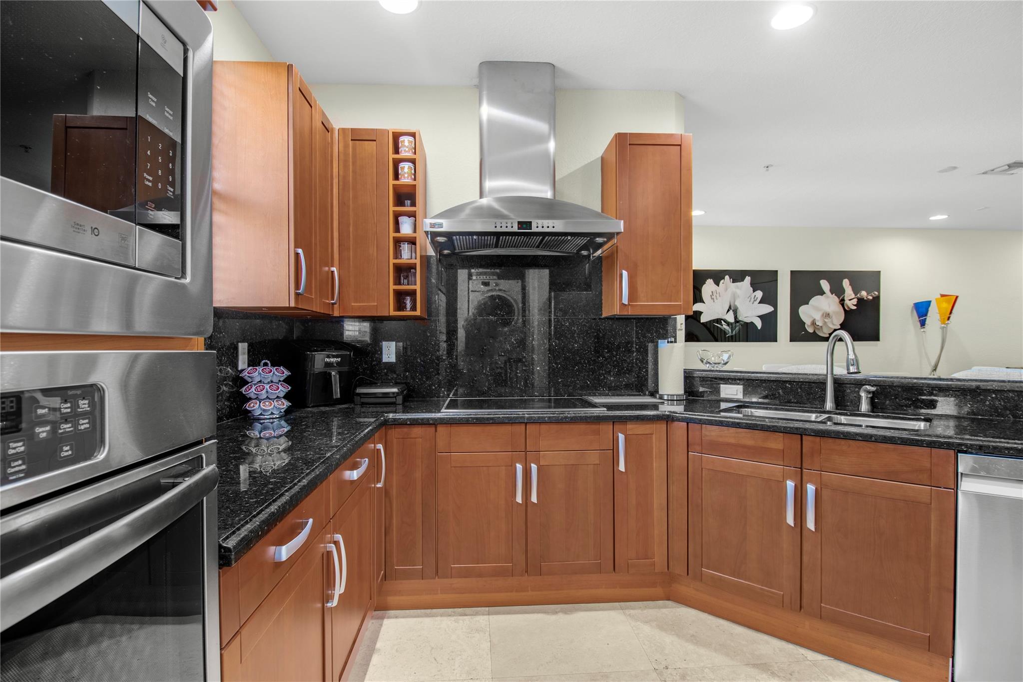 Homes for sale in Pompano Beach, FL | 3240 Ne 13 St #3240, Pompano Beach, FL 33062 | MLS# F10523578