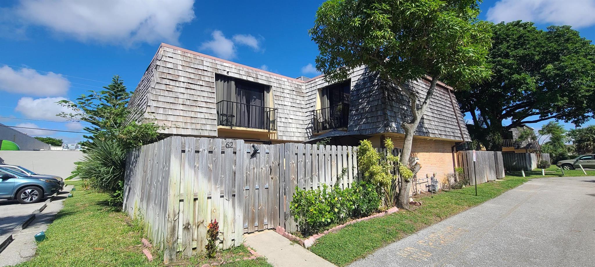 Homes for sale in Palm Springs, FL | 62 Lake Arbor Dr #62, Palm Springs, FL 33461 | MLS# R11120930