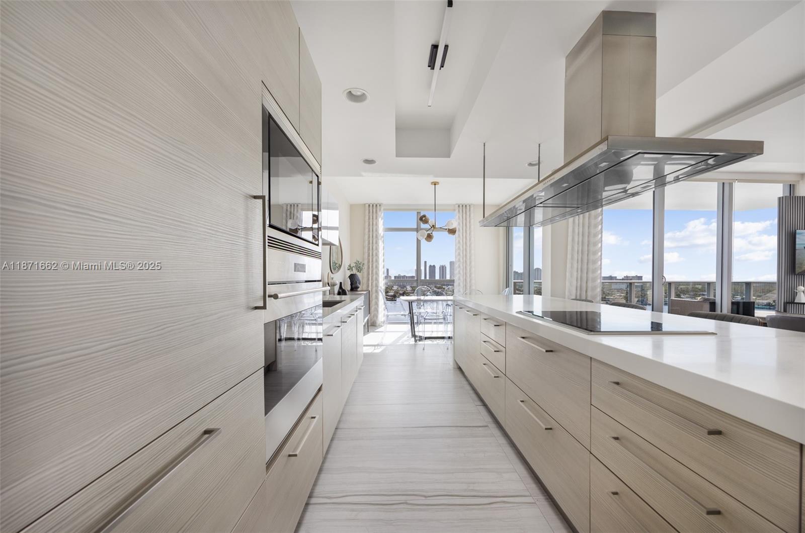 Homes for sale in North Miami Beach, FL | 17301 Biscayne Blvd #2009, North Miami Beach, FL 33160 | MLS# A11871662