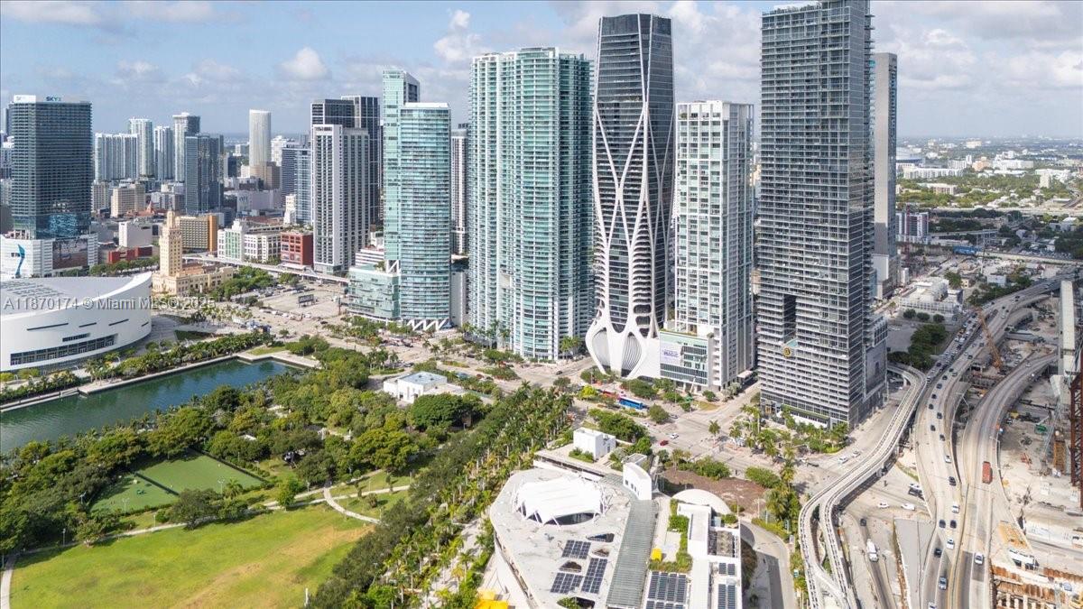 1040 Biscayne Blvd #2904, Miami FL 33132