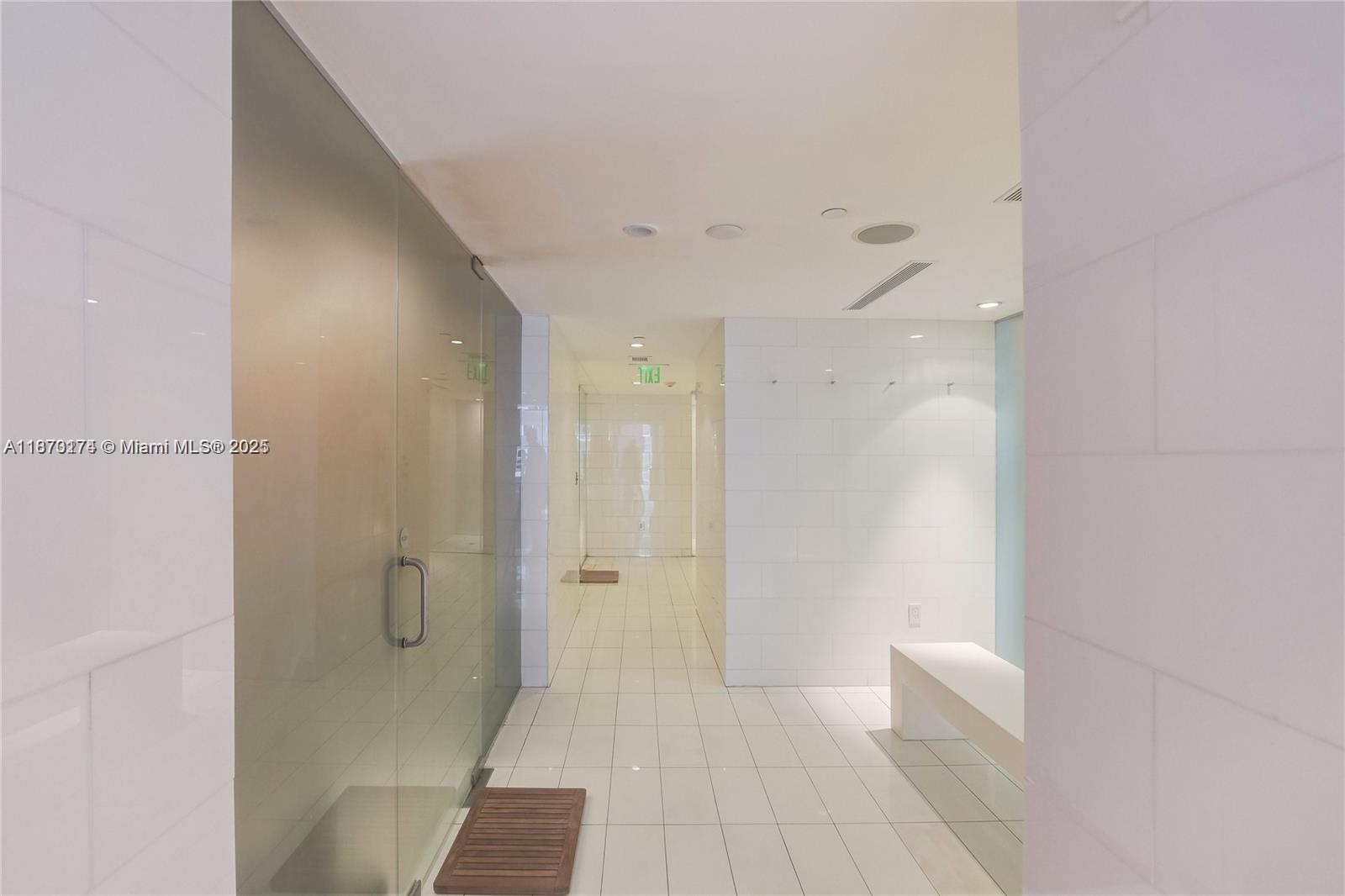 1040 Biscayne Blvd #2904, Miami FL 33132