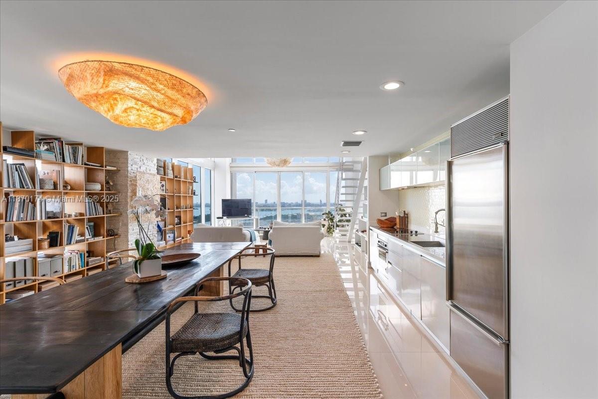 1040 Biscayne Blvd #2904, Miami FL 33132