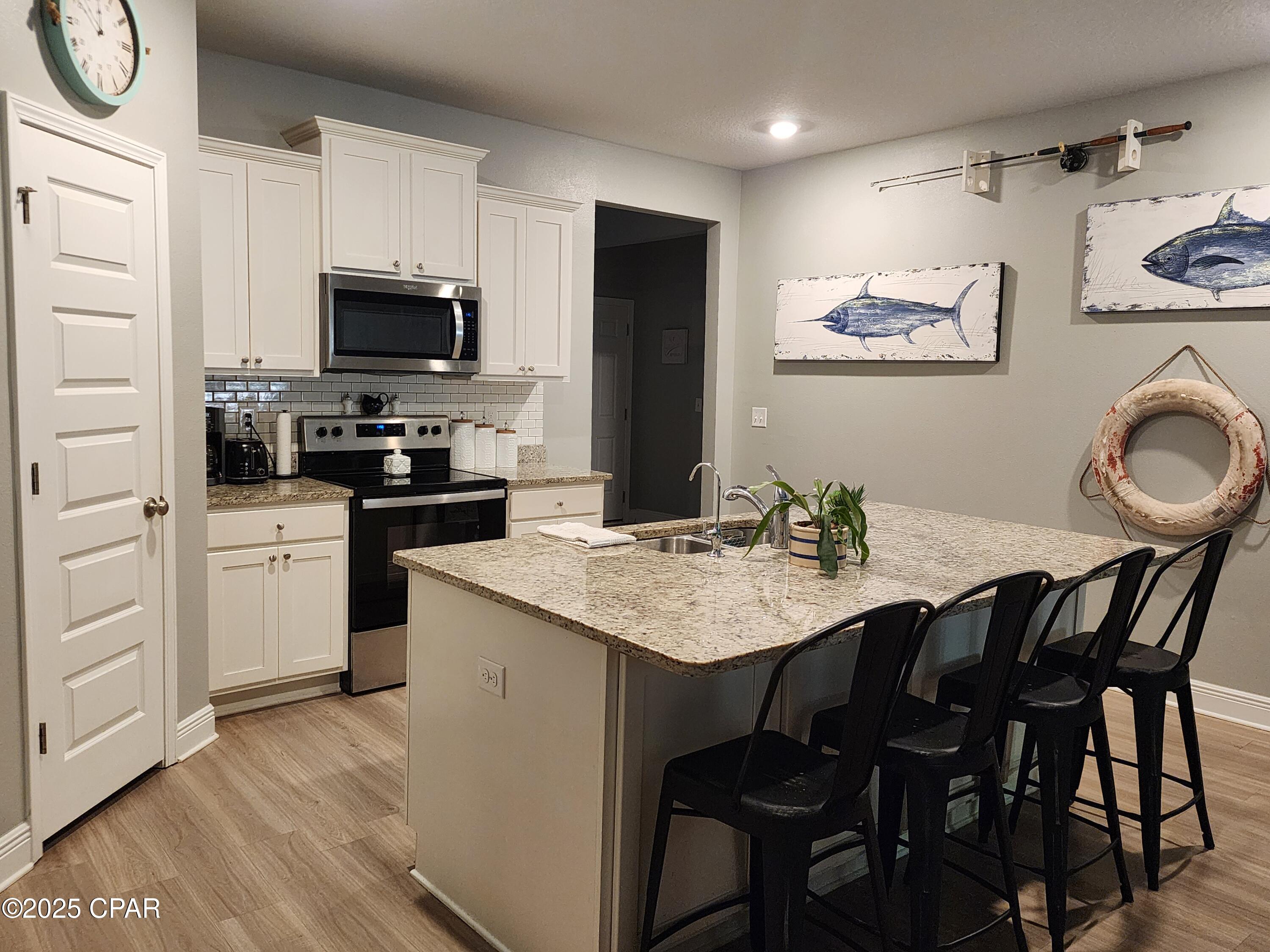 Image 12 For 212 Villa Bay Drive