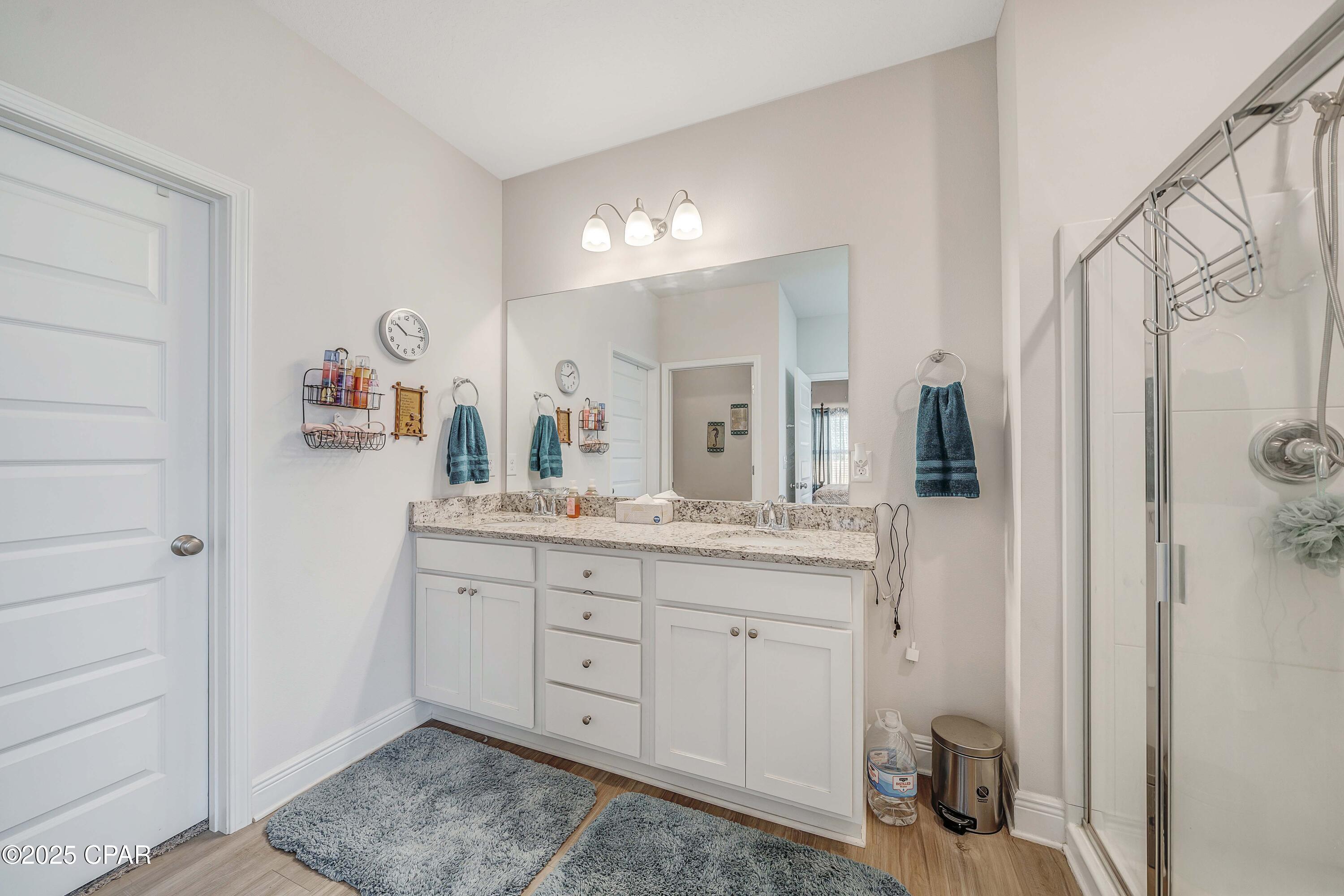 Image 18 For 212 Villa Bay Drive