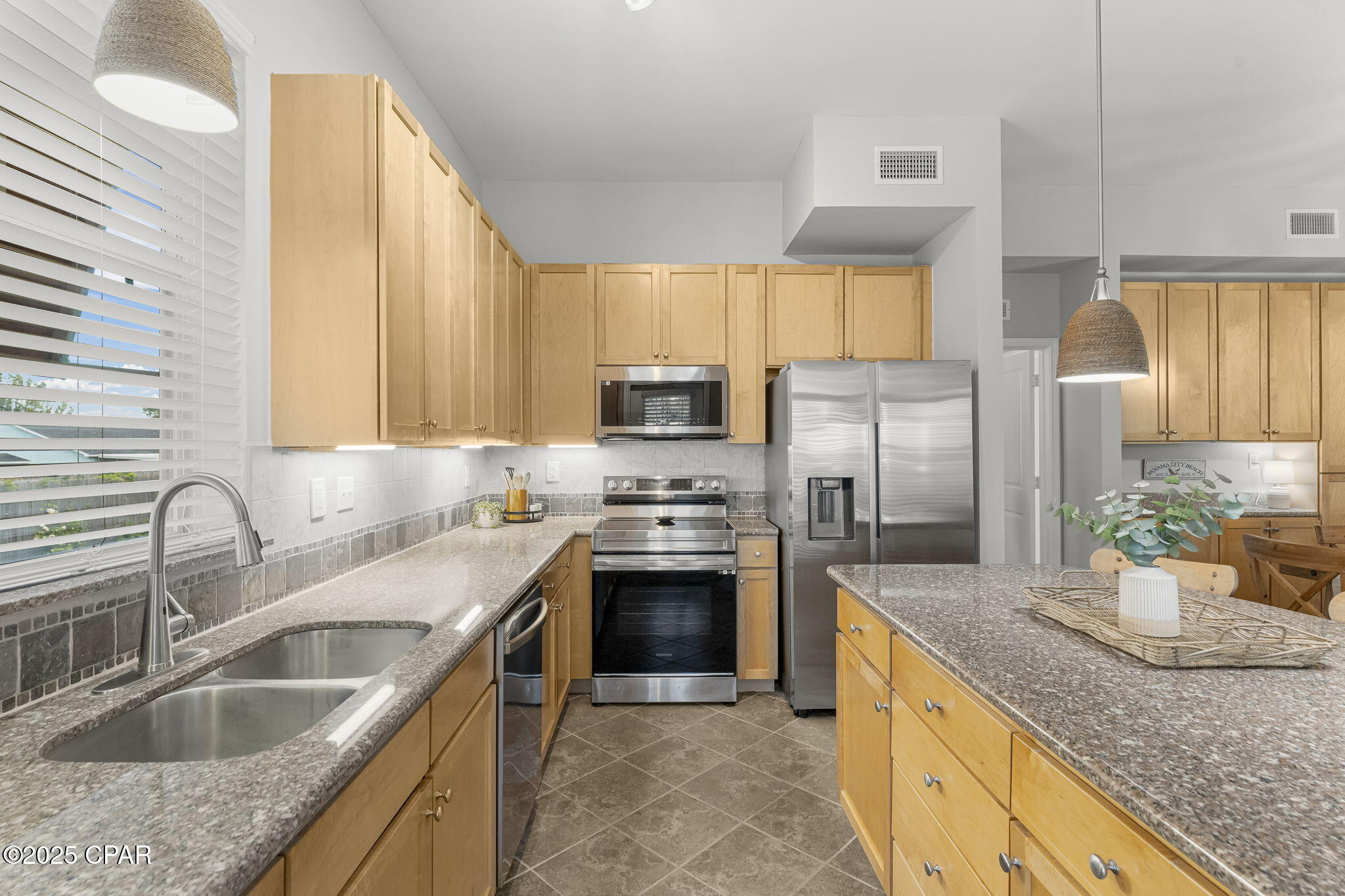 Image 11 For 8700 Front Beach Road 1107