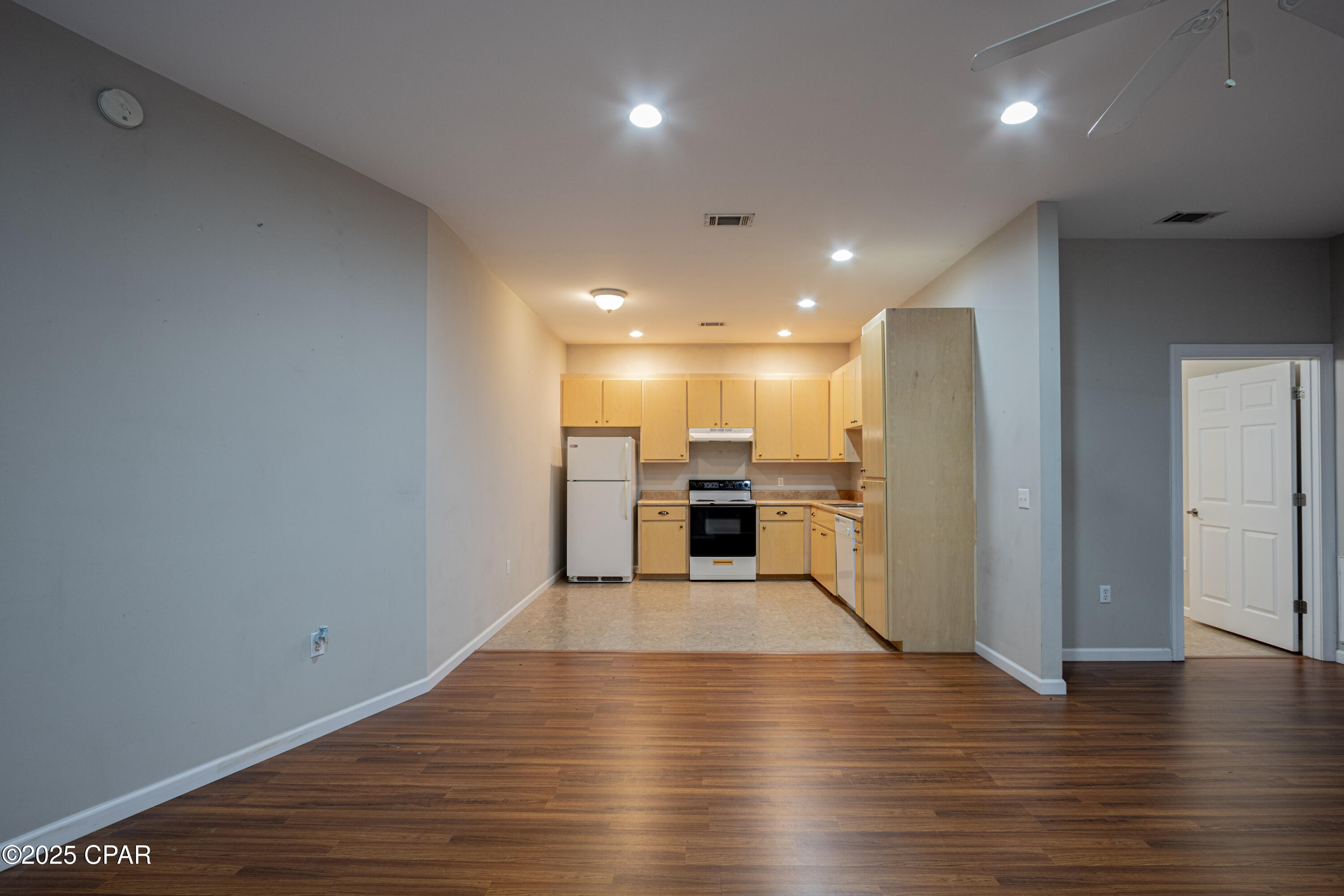 Image 41 For 1310 Pine Bluff Court