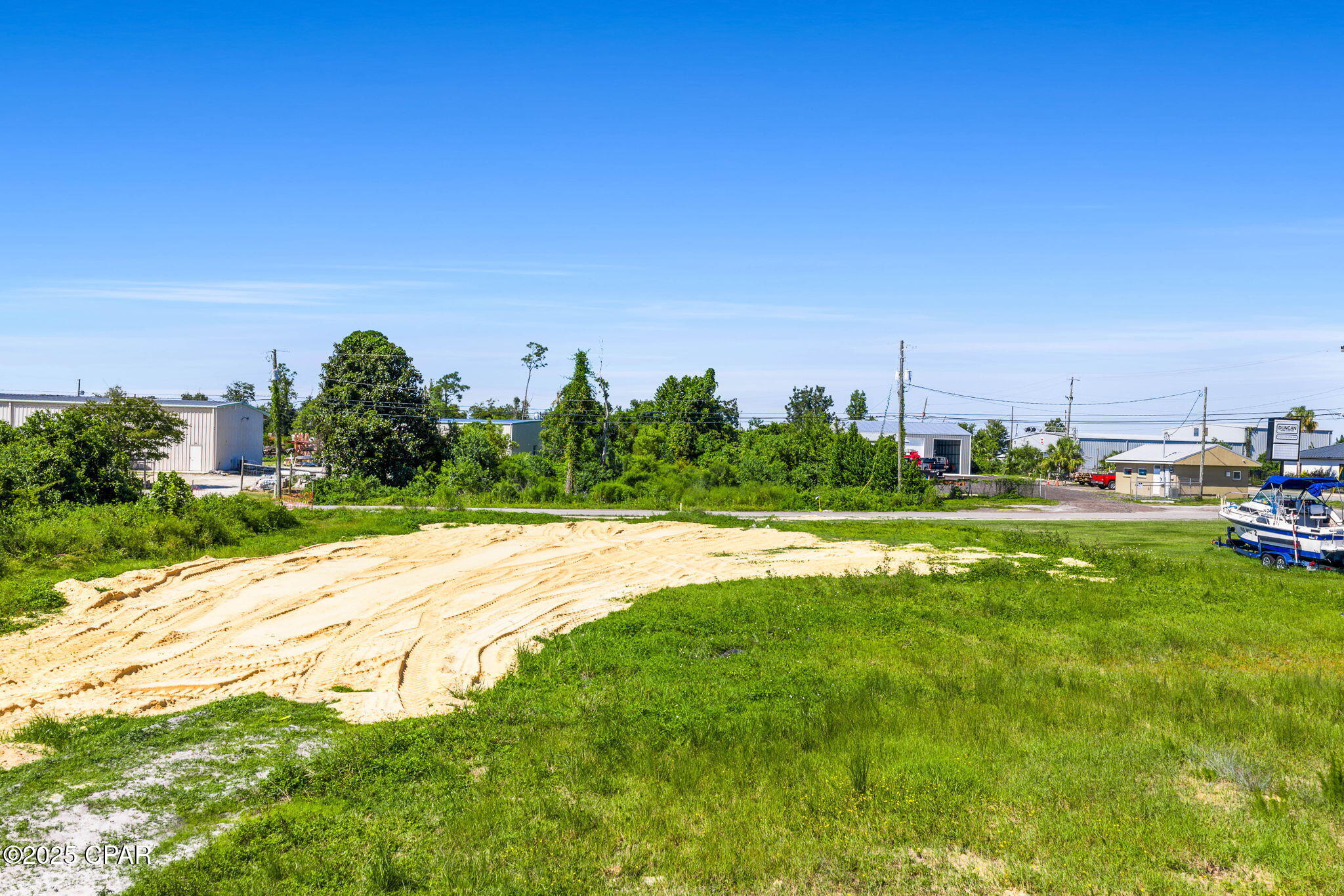 Image 2 For 697 13th Street