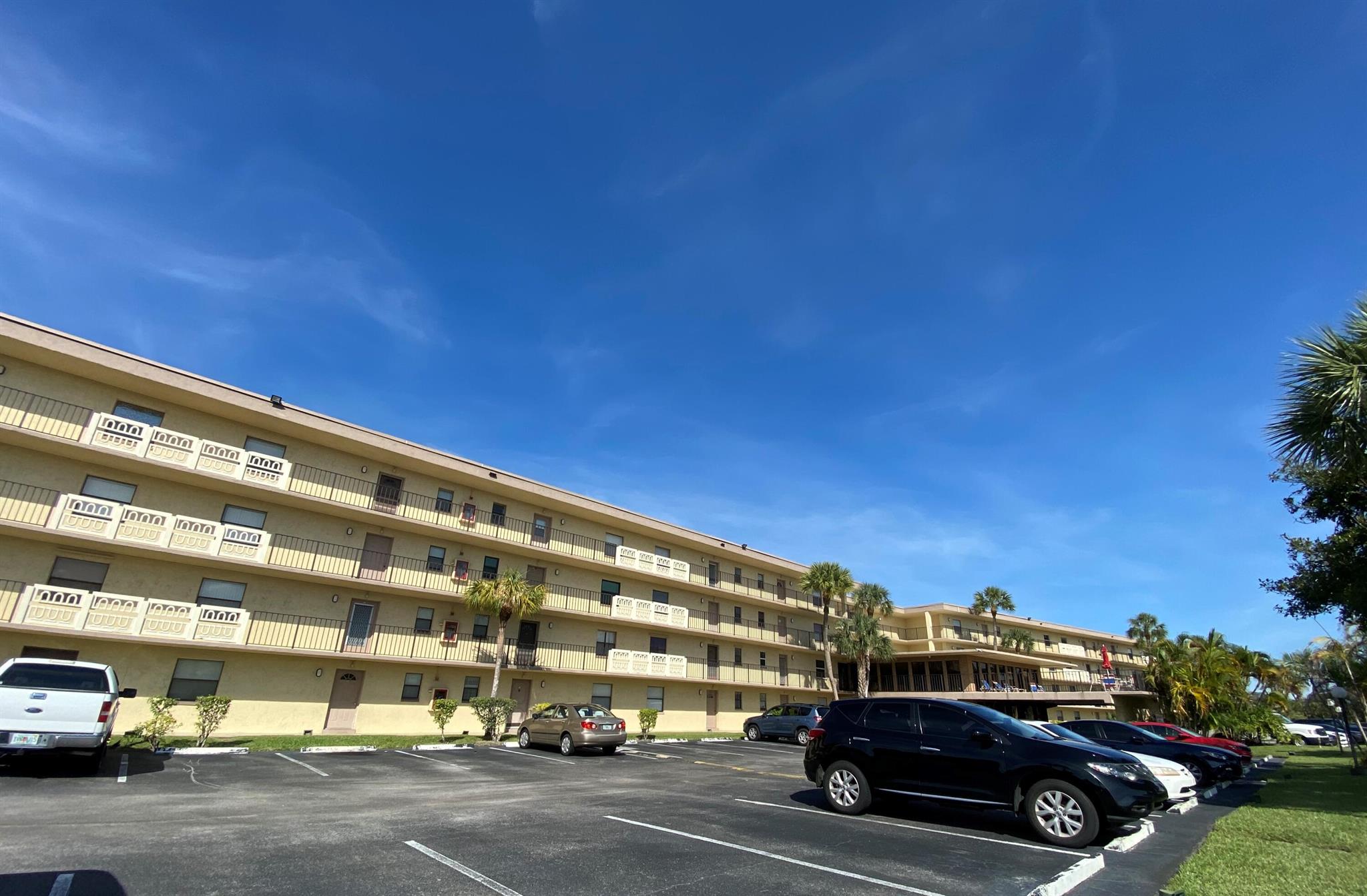 Homes for sale in Boca Raton, FL | 9355 Sw 8th Street #305, Boca Raton, FL 33428 | MLS# R11121001