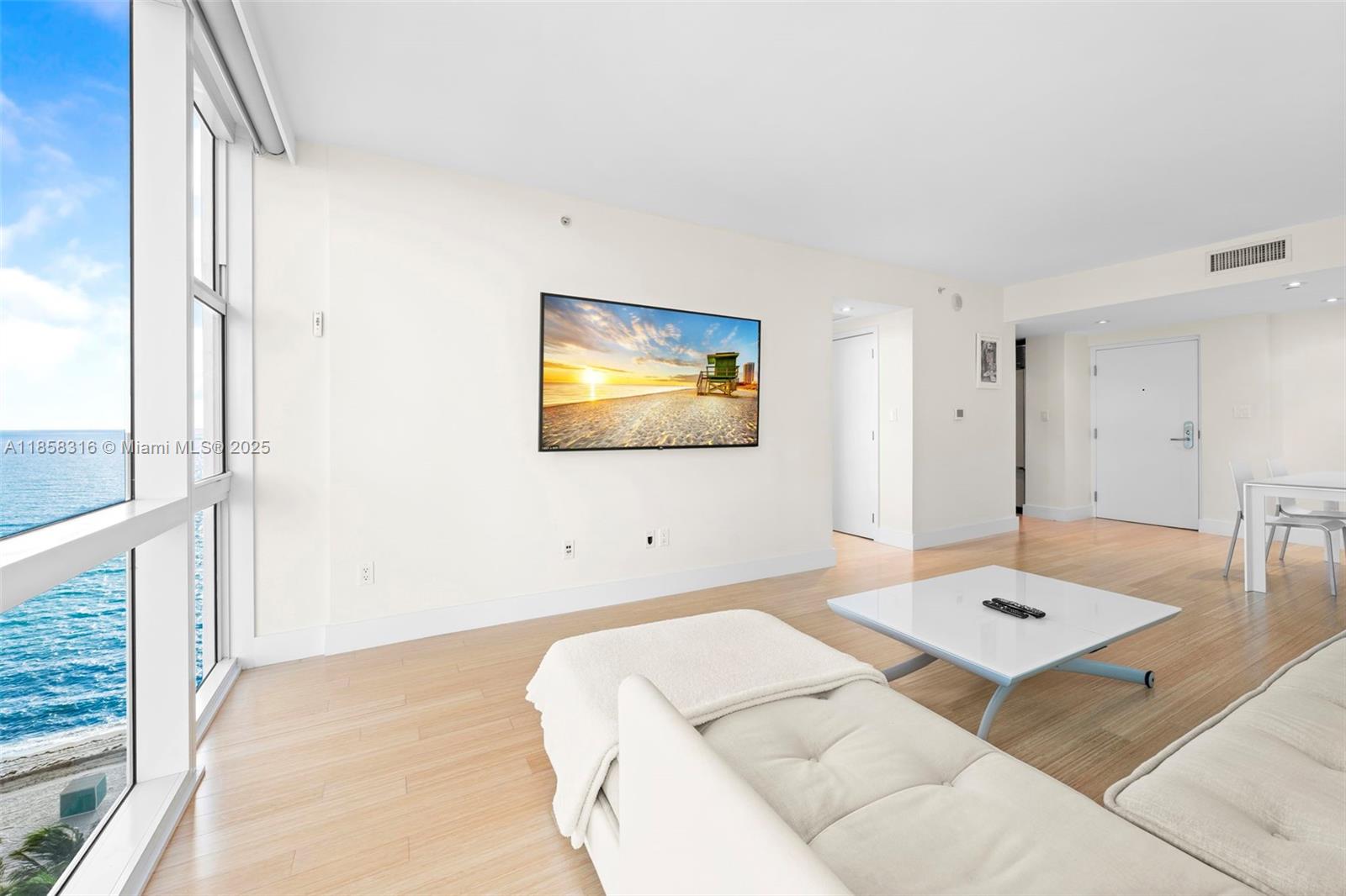 6801 Collins Ave #Door1409 (deed 1401), Miami Beach FL 33141