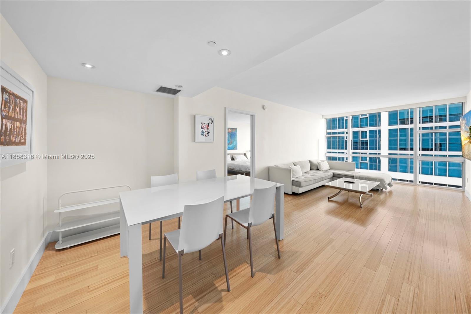 6801 Collins Ave #Door1409 (deed 1401), Miami Beach FL 33141
