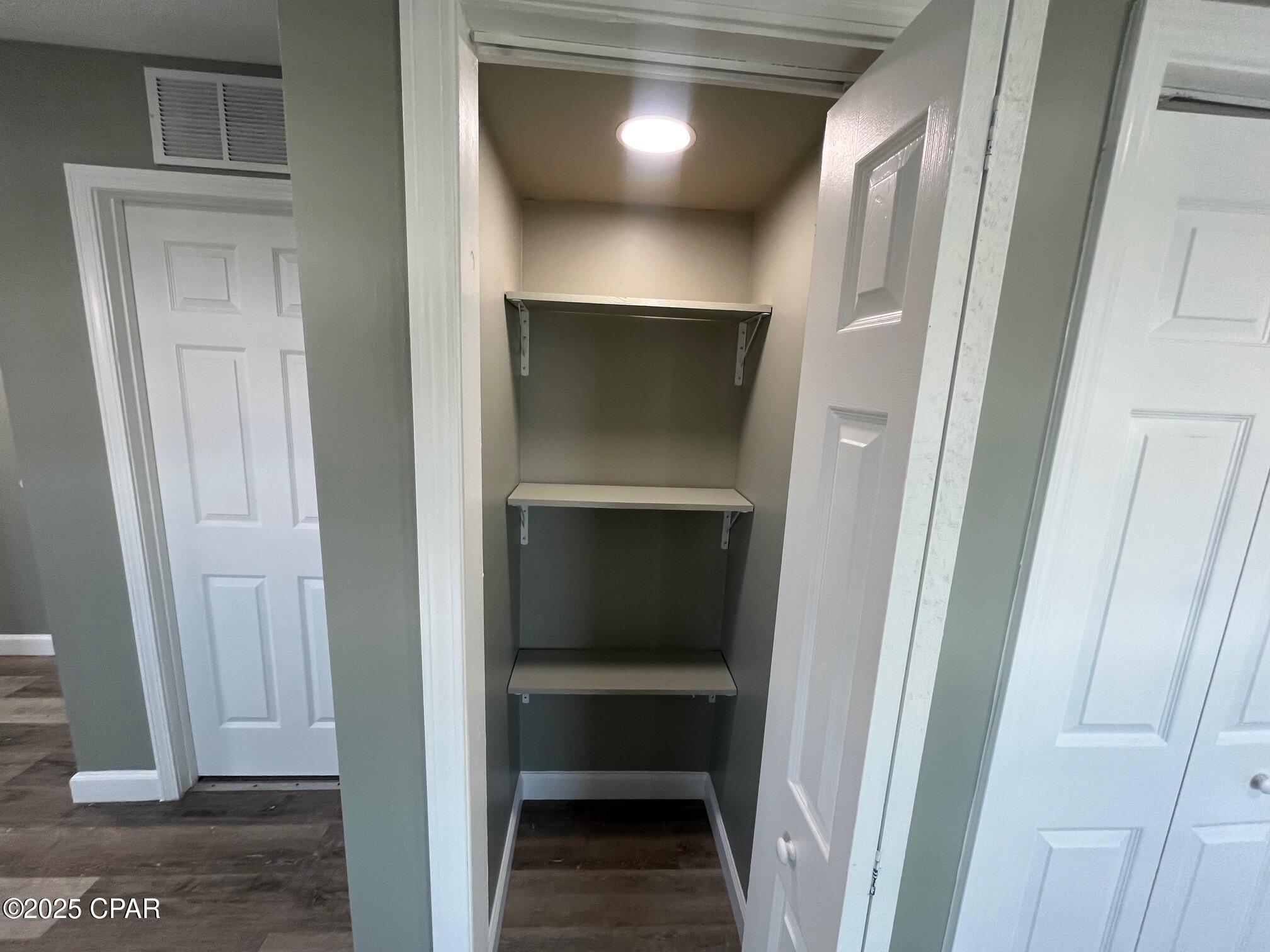 Image 8 For 1706 Lake Avenue B