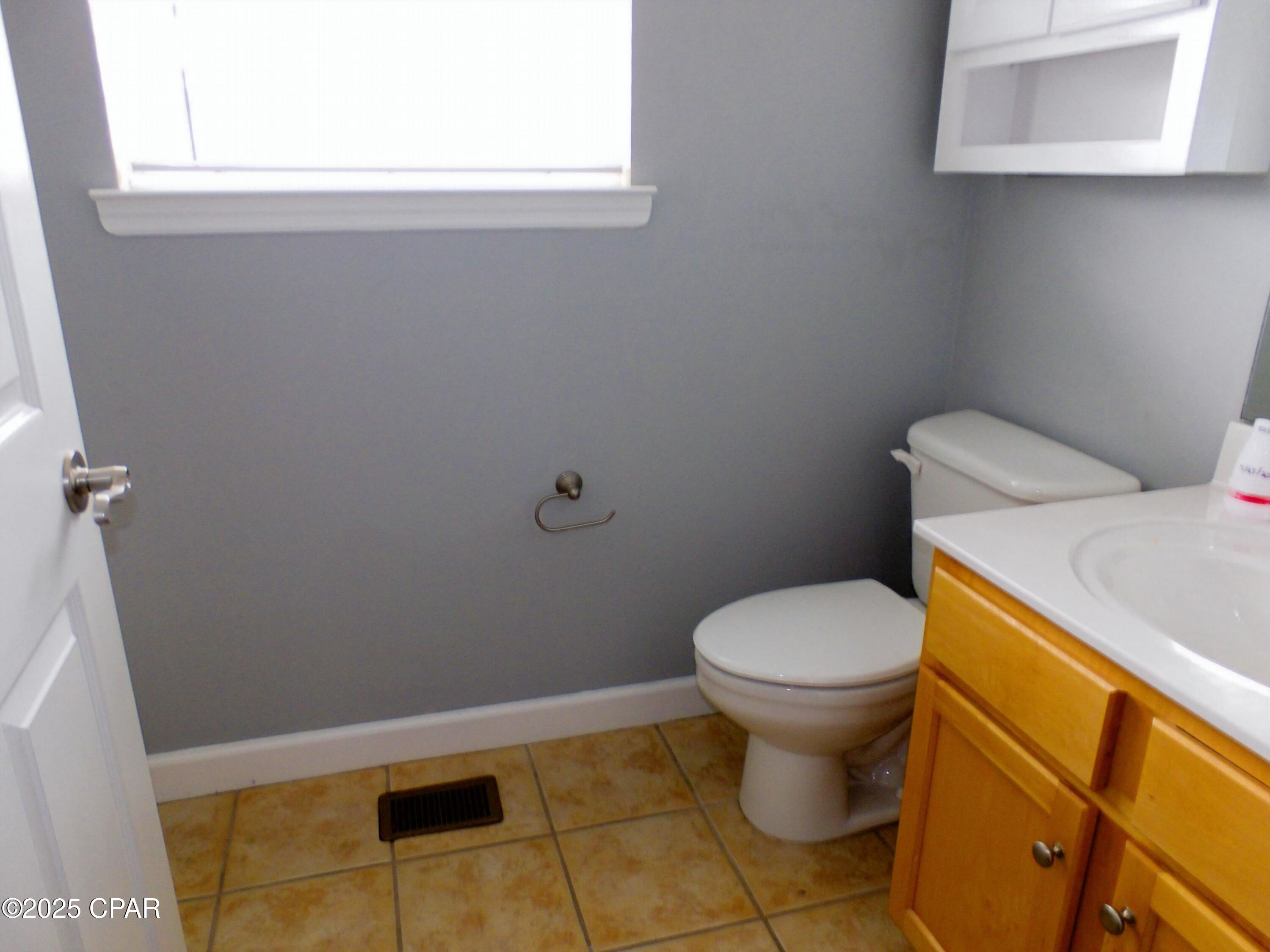 Image 11 For 2125 Sterling Cove Boulevard