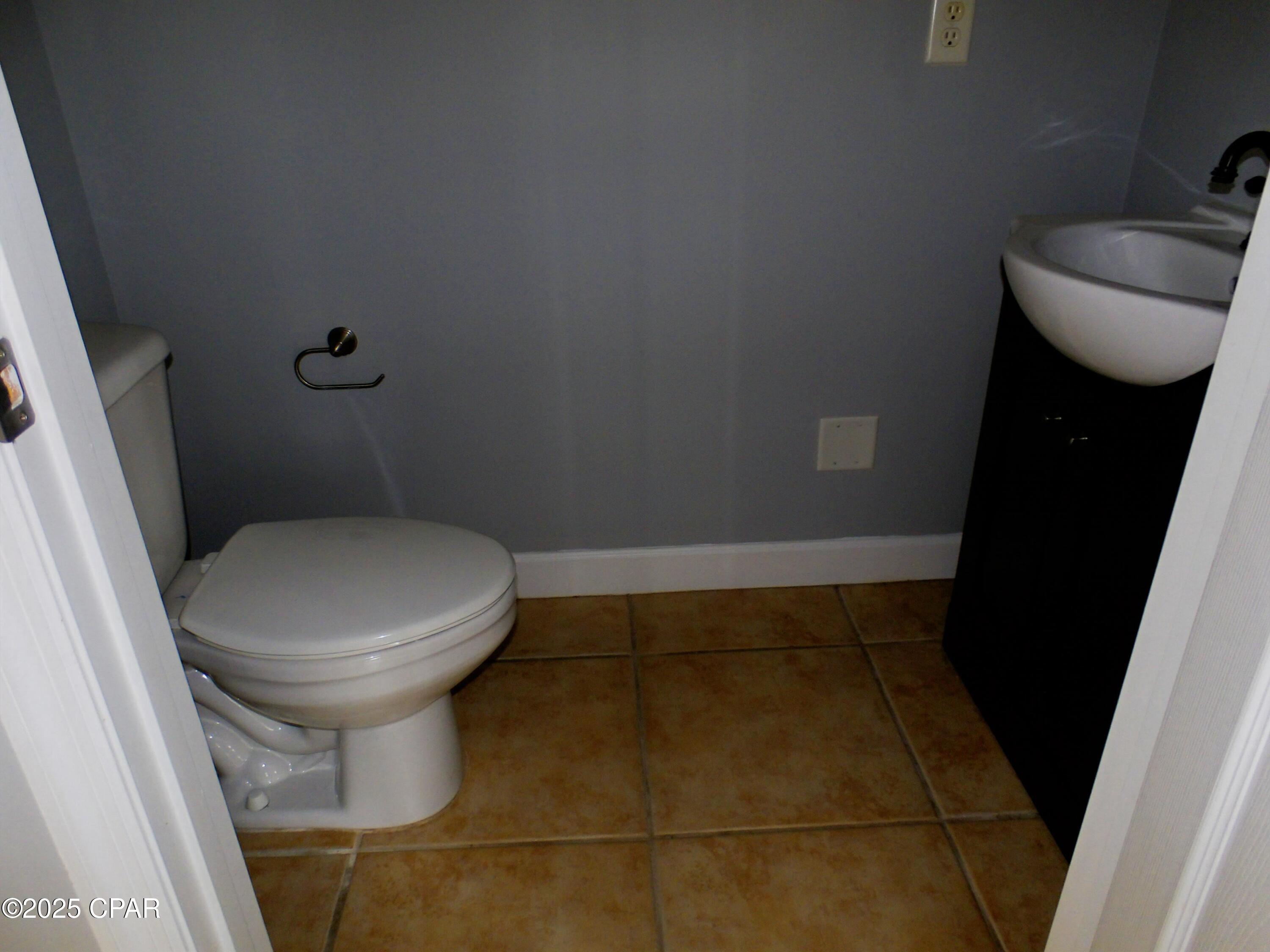 Image 7 For 2125 Sterling Cove Boulevard