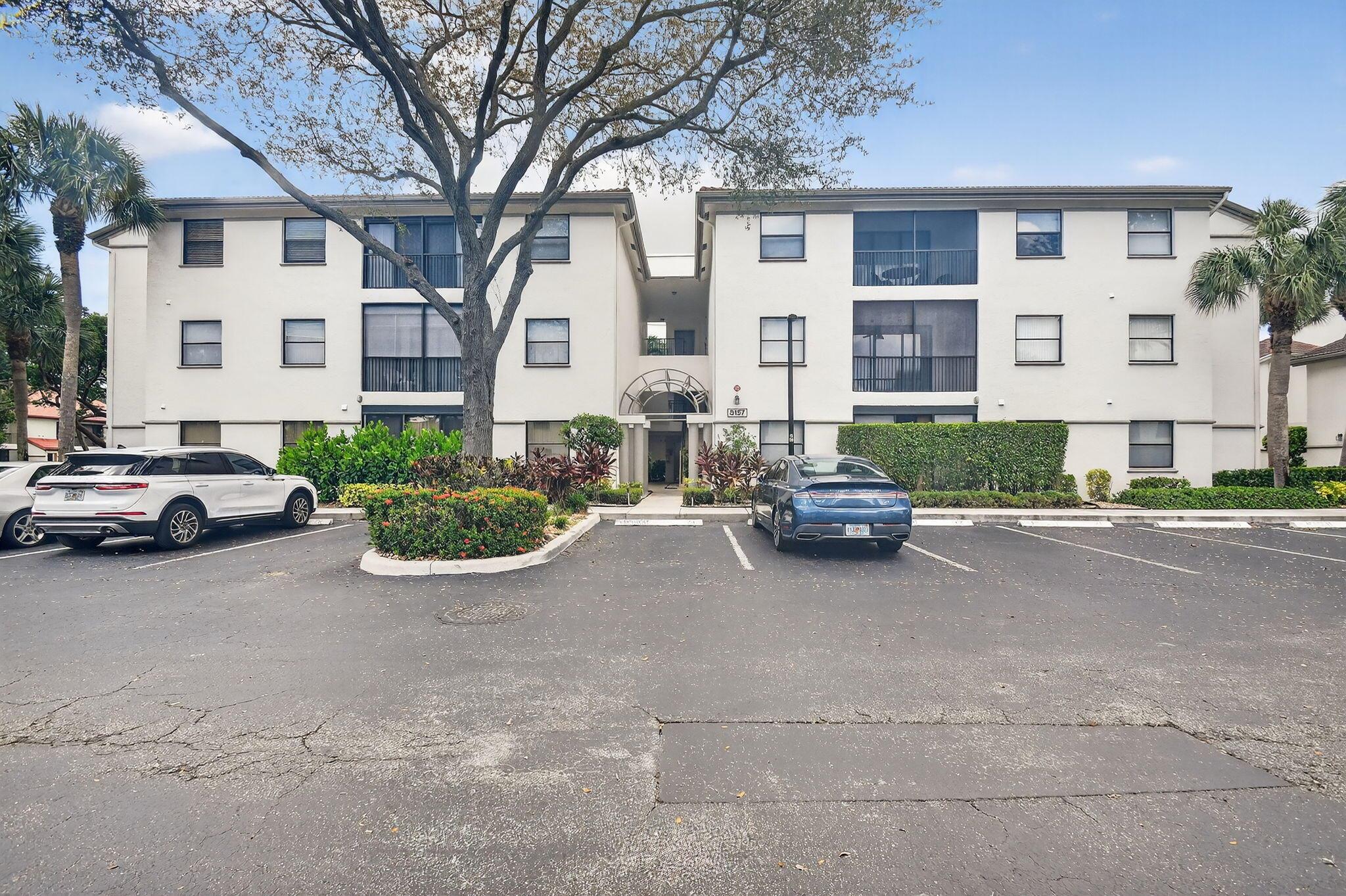 Giardino Village Condos