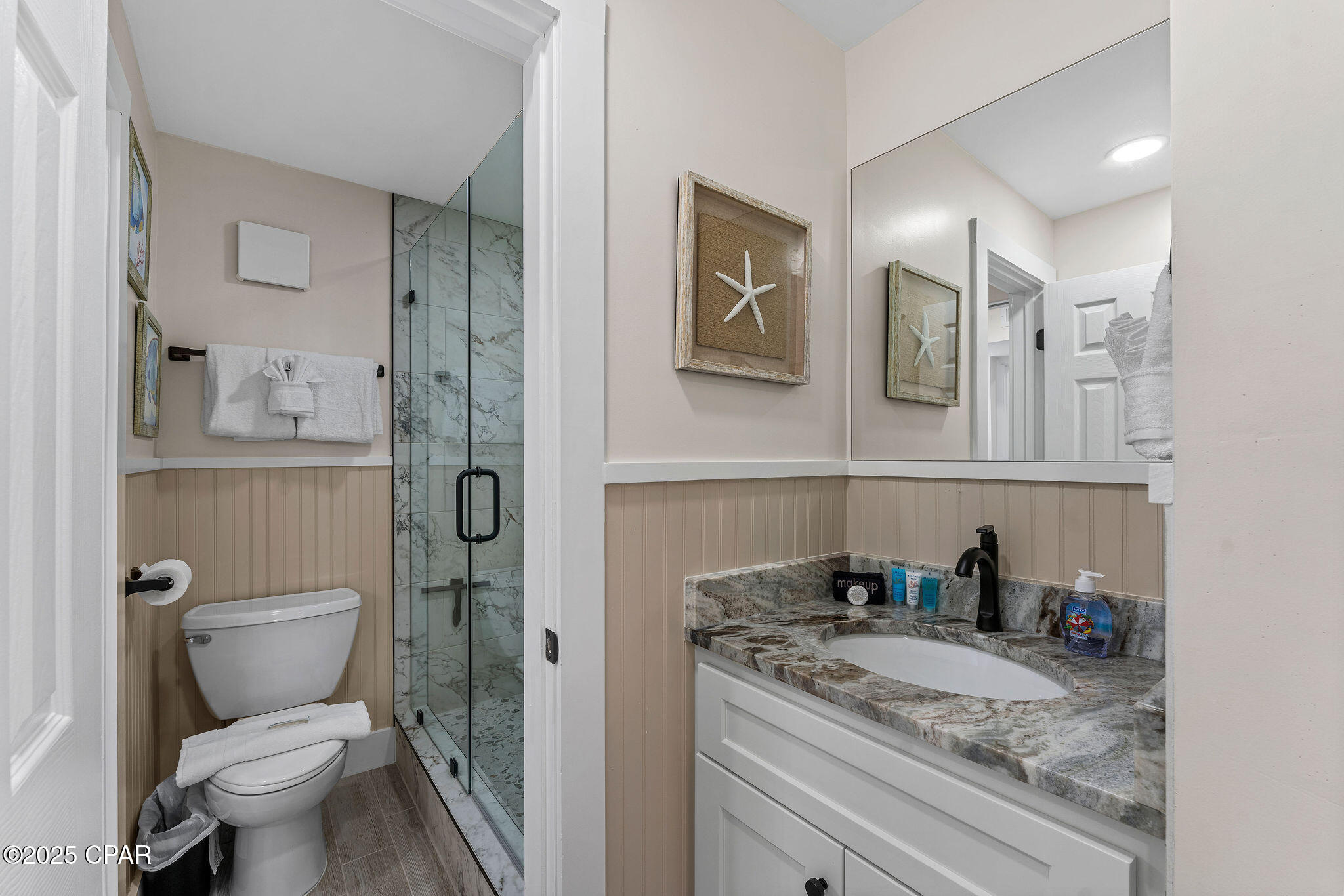 Image 24 For 8743 Thomas Drive 422