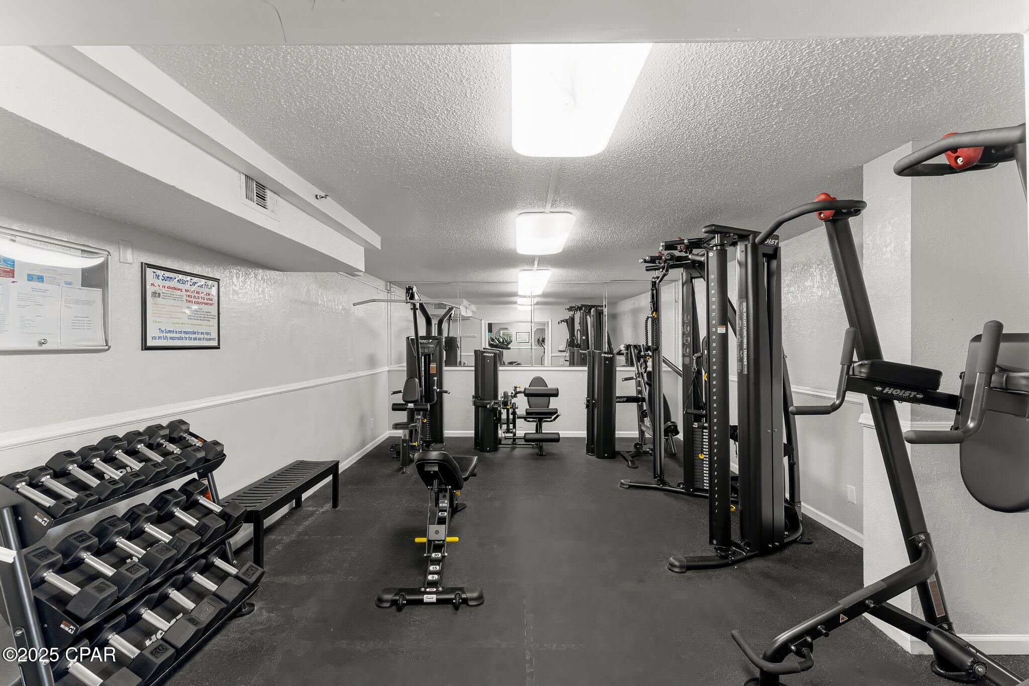 Image 28 For 8743 Thomas Drive 422